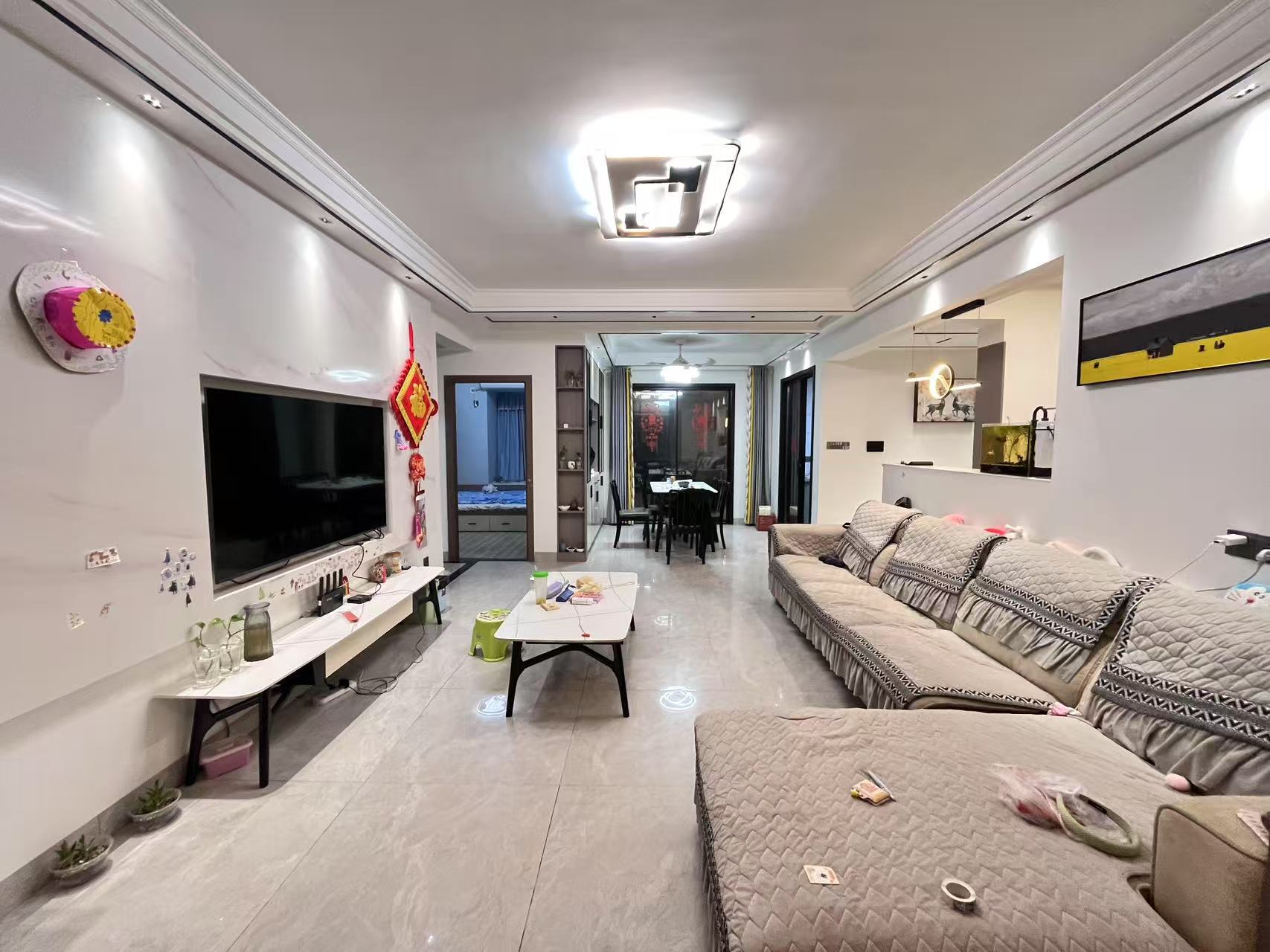 提香蓝岸 4室2厅2卫 85.0万 提香蓝岸 4室2厅2卫 85.0万室内图