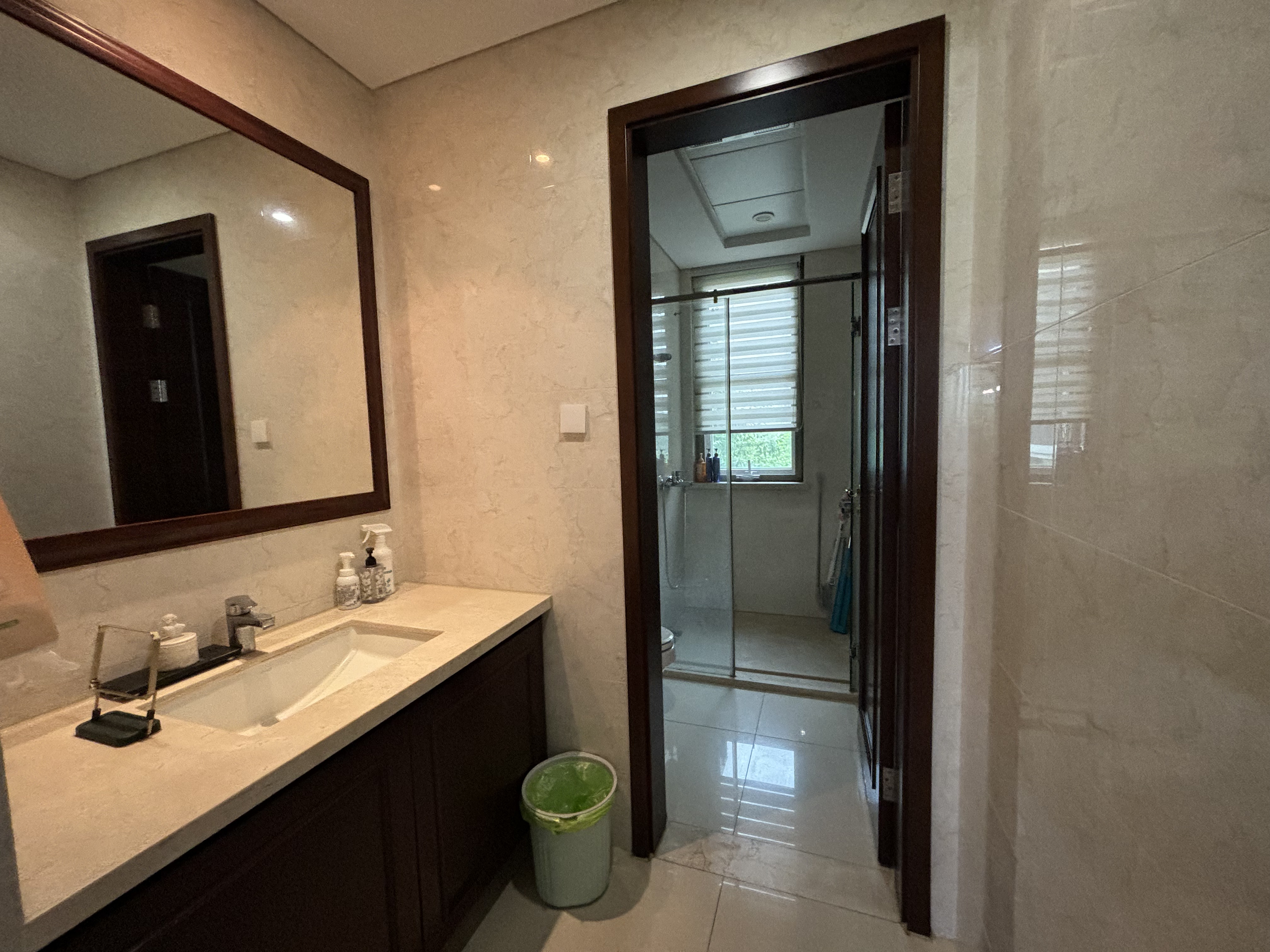 晋合湘水湾二期  4室2厅2卫    298.0万 晋合湘水湾二期  4室2厅2卫    298.0万室内图