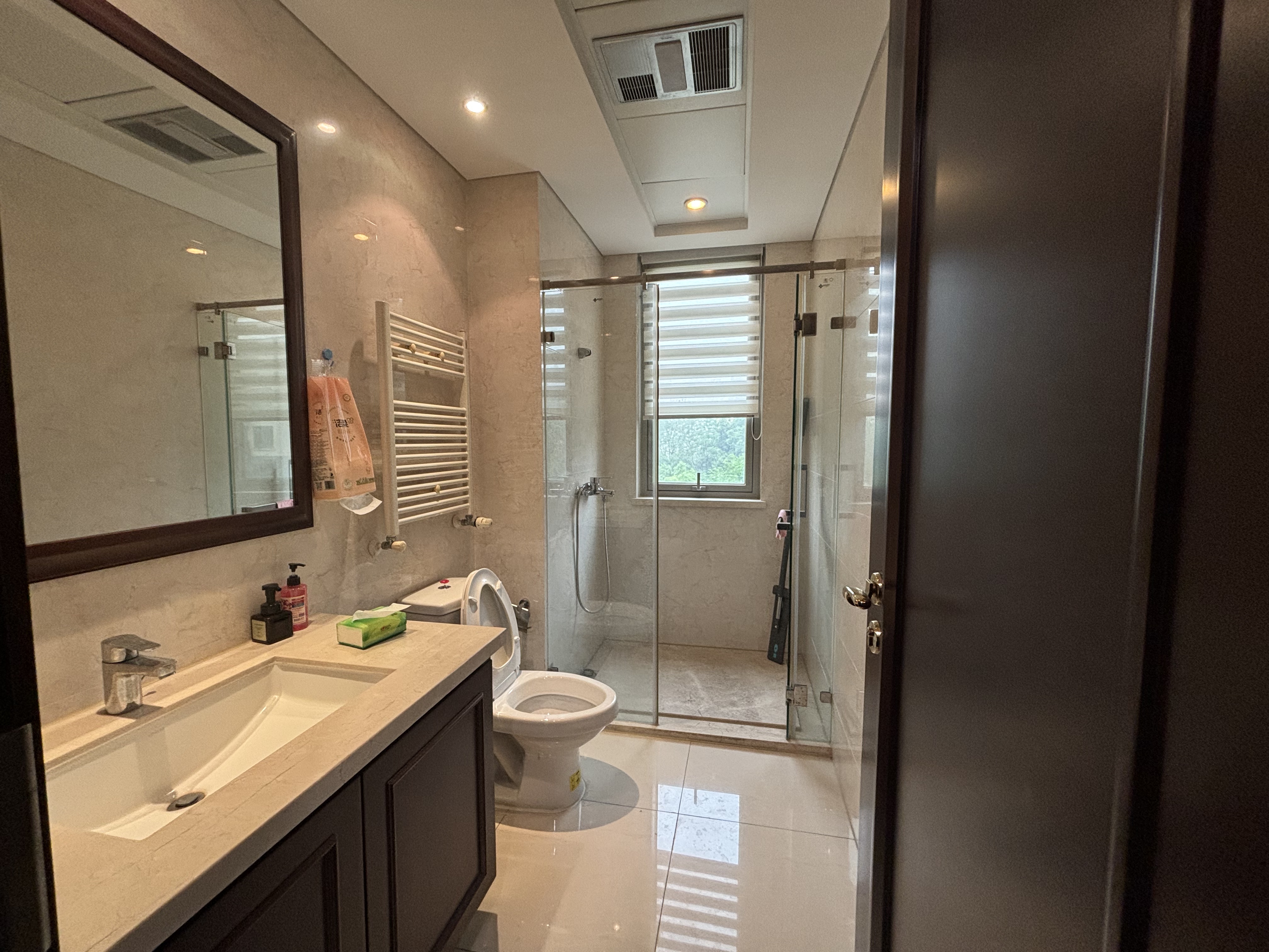 晋合湘水湾二期  4室2厅2卫    298.0万 晋合湘水湾二期  4室2厅2卫    298.0万室内图