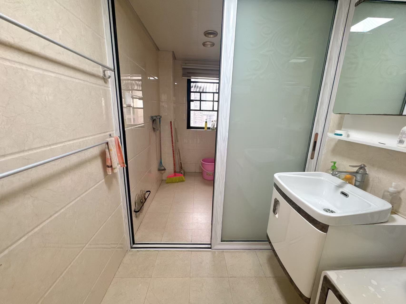 中建御山和苑 4室2厅2卫 81.8万 中建御山和苑 4室2厅2卫 81.8万室内图