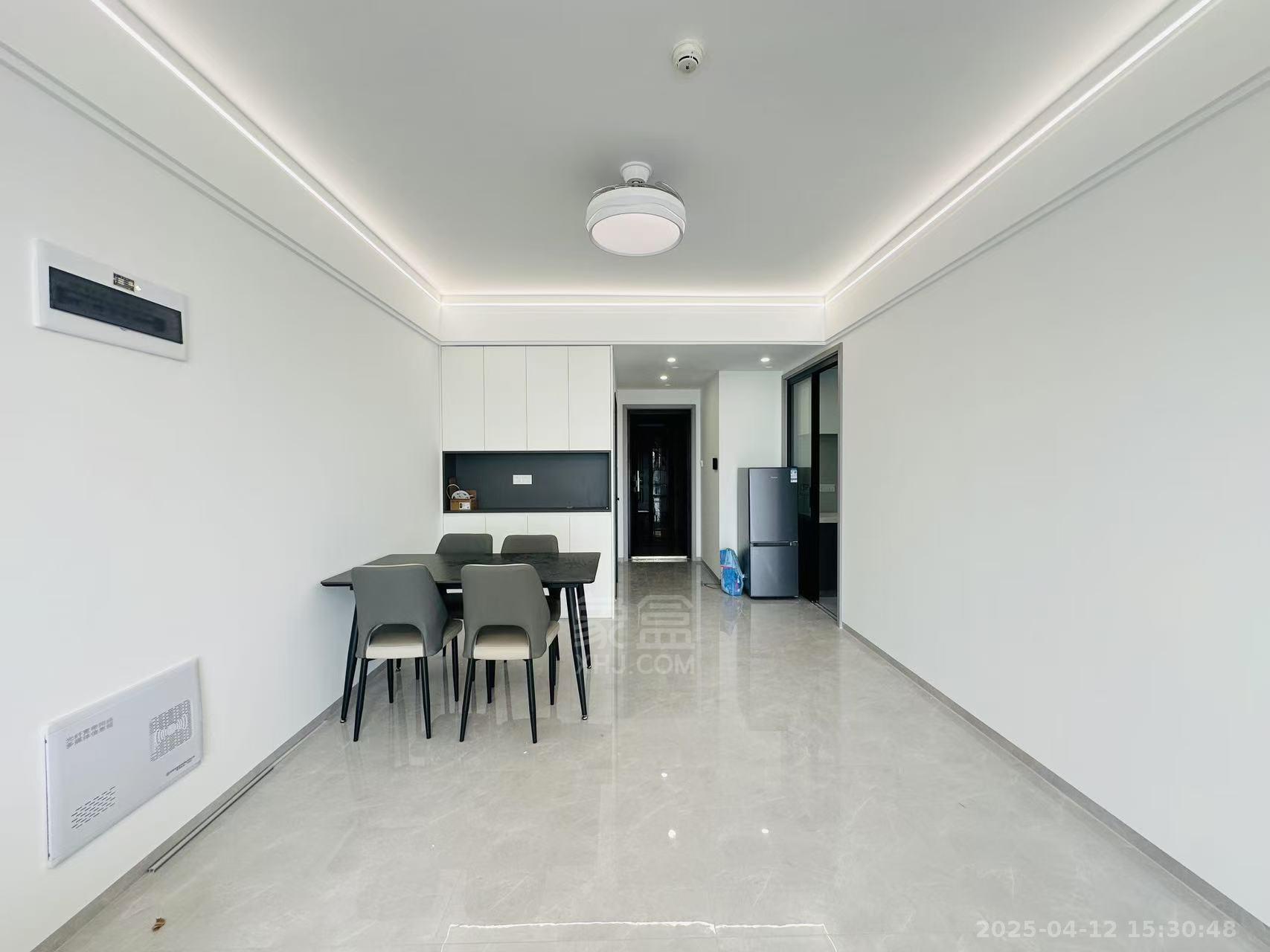 华晨神农湾 2室2厅1卫 3000.0元/月 华晨神农湾 2室2厅1卫 3000.0元/月室内图