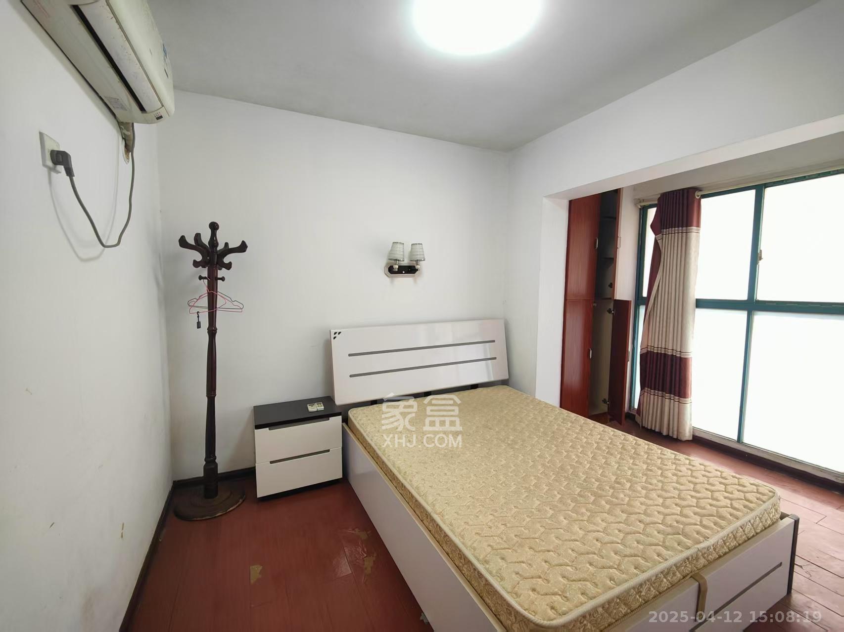 蝴蝶谷  2室2厅1卫   1300.00元/月室内图