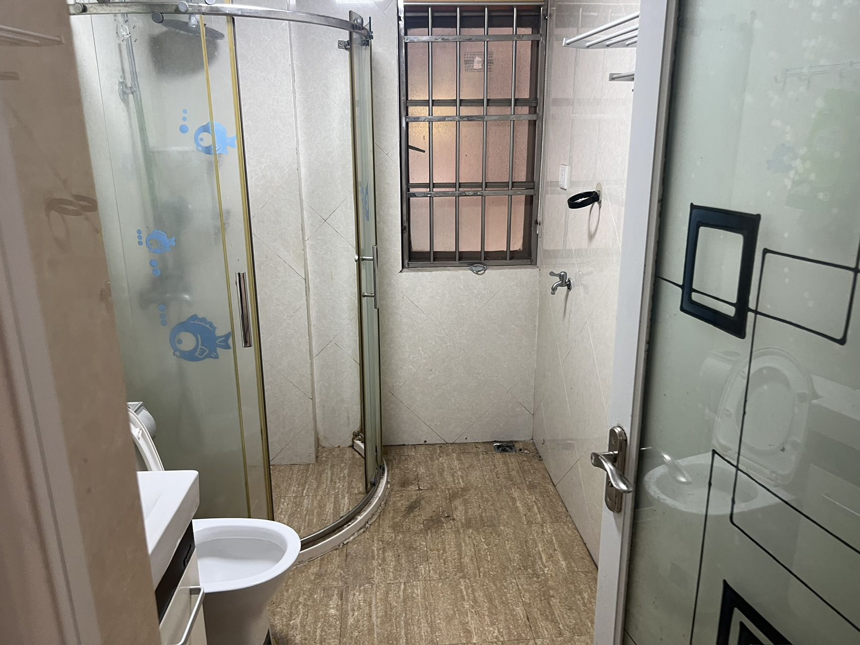 现代花园二期  3室2厅1卫   160.00万室内图