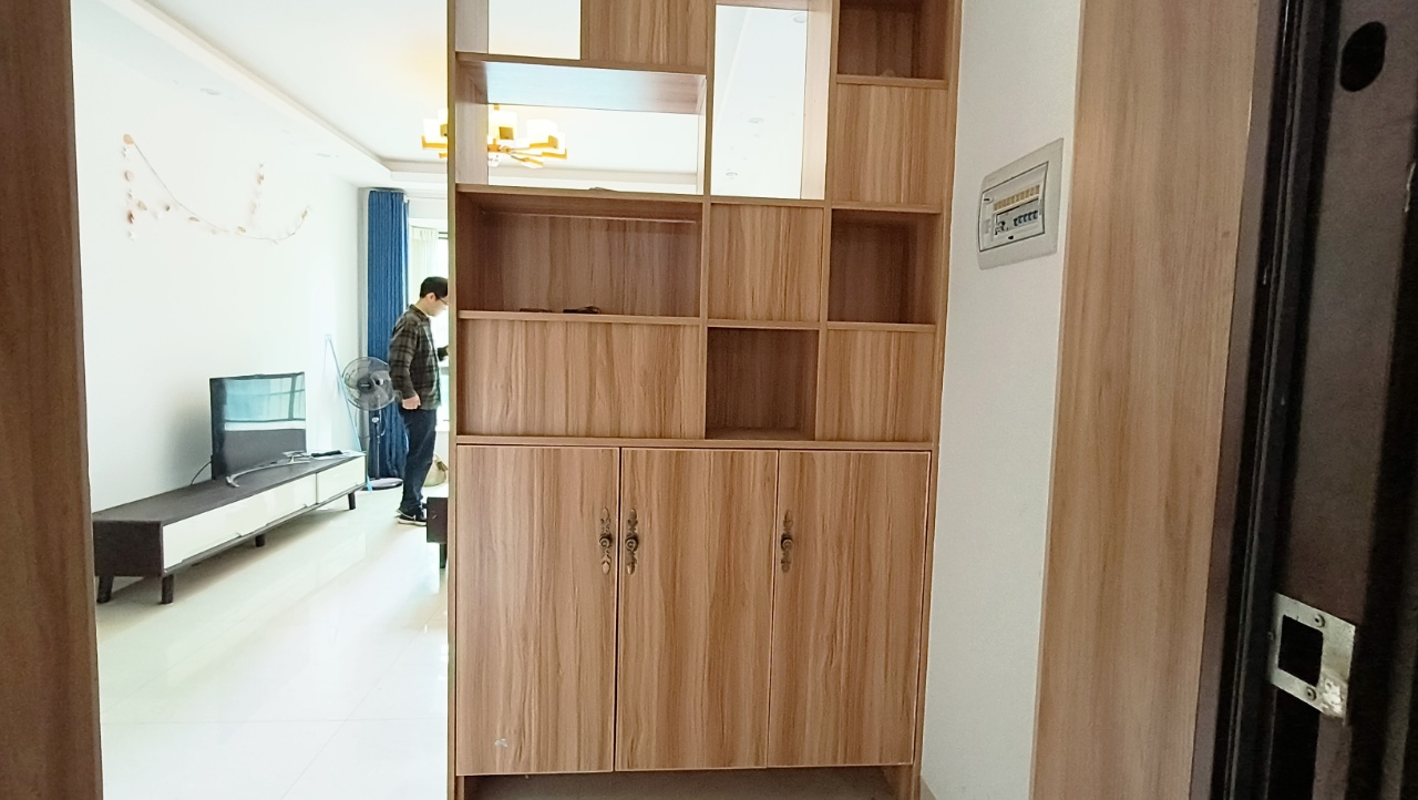 鹏利广场  2室2厅1卫   1680.00元/月室内图