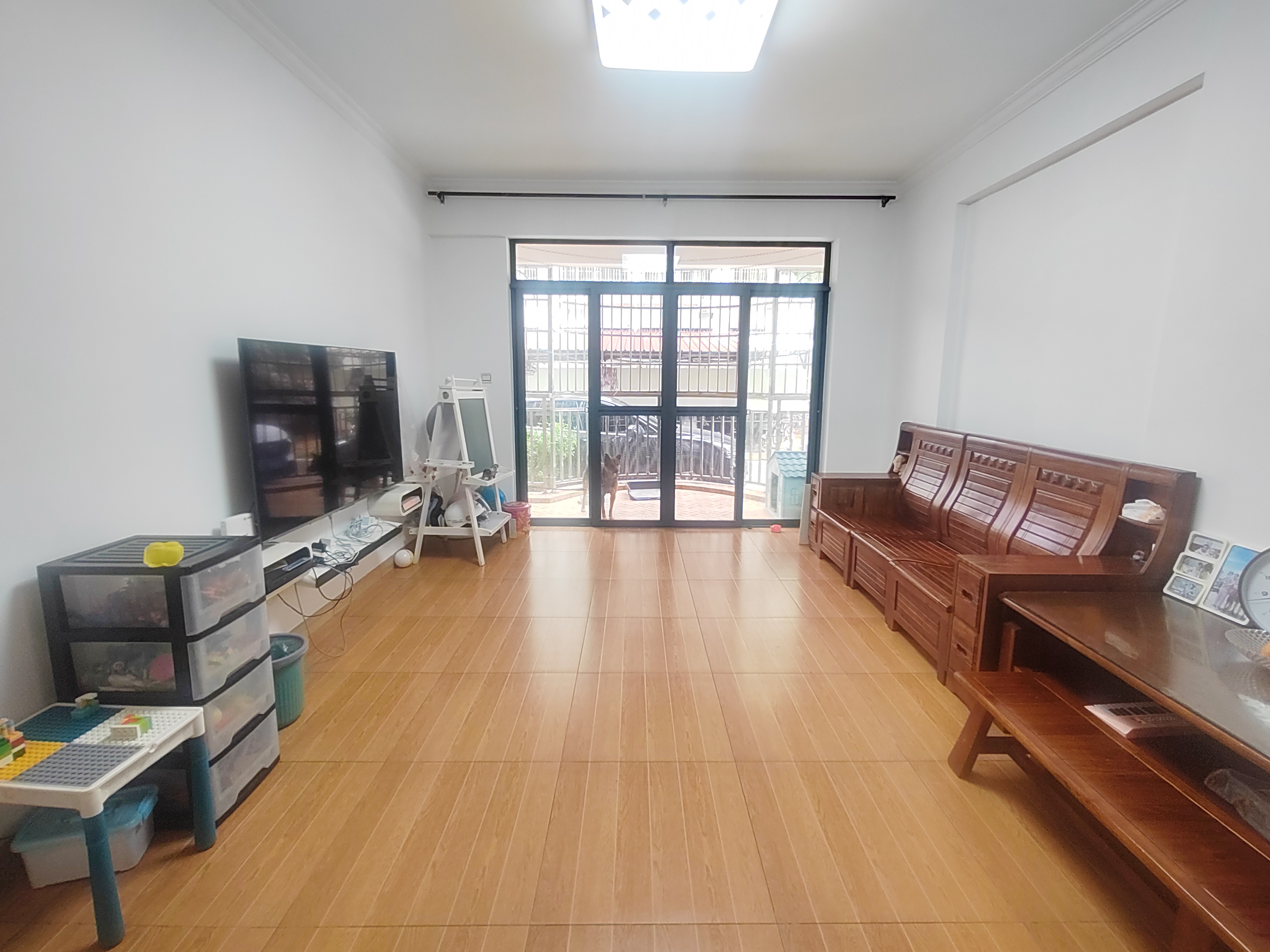 福祥家园  3室2厅2卫   129.80万客厅