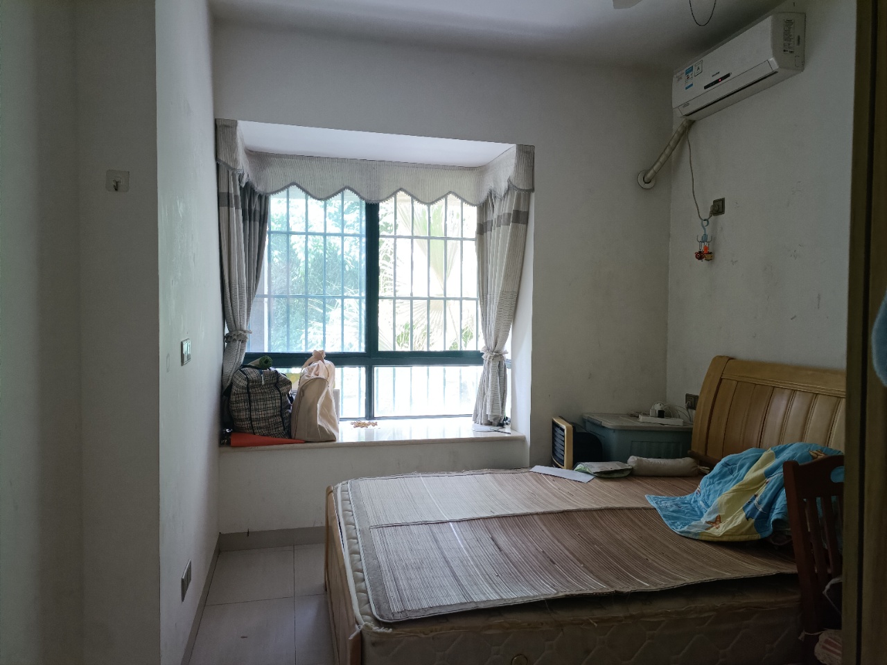 南海幸福城 3室2厅1卫 169.0万 南海幸福城 3室2厅1卫 169.0万室内图