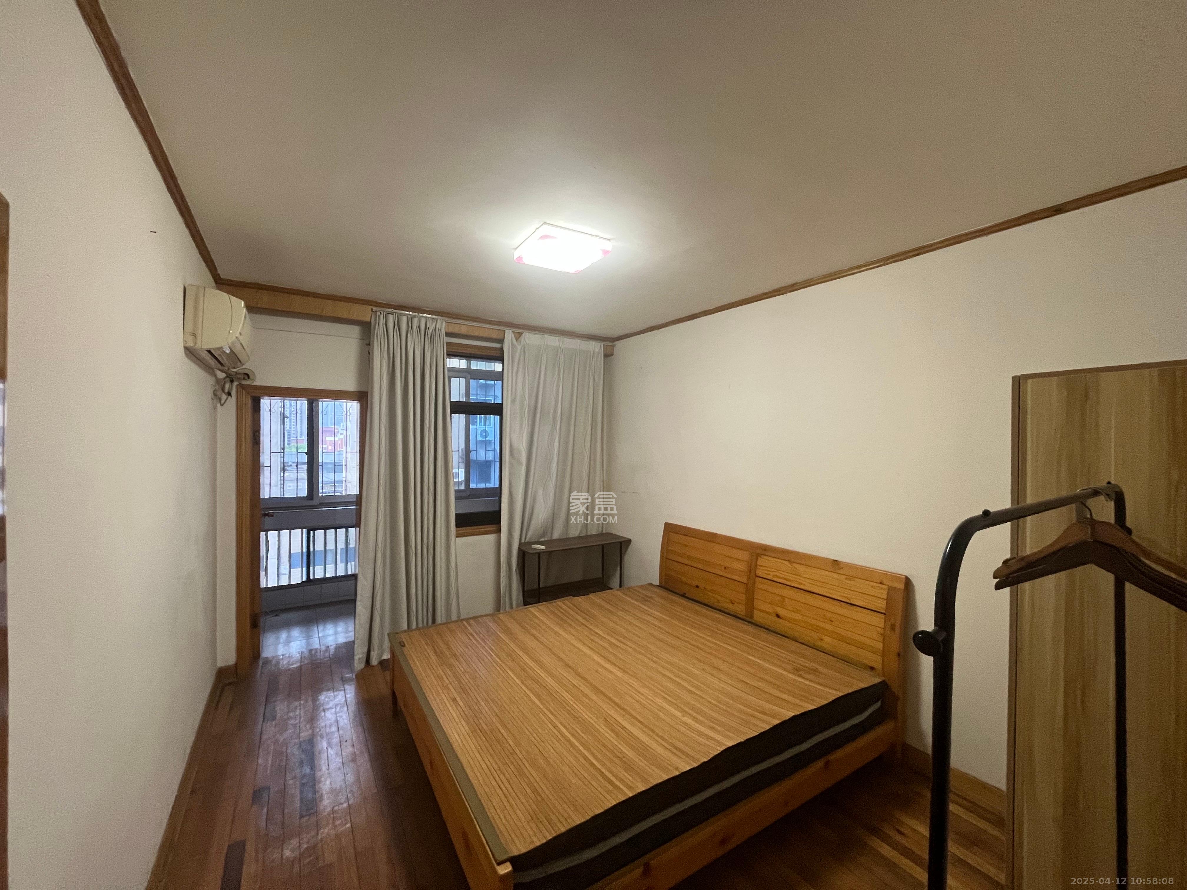 便河边散盘 3室2厅2卫 3200.0元/月 便河边散盘 3室2厅2卫 3200.0元/月室内图