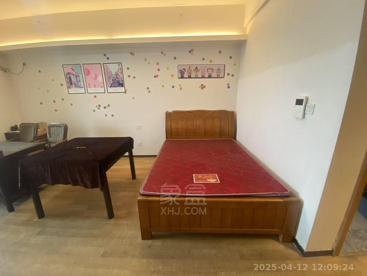 中泰财富湘江 1室1厅1卫 1500.0元/月 中泰财富湘江 1室1厅1卫 1500.0元/月室内图