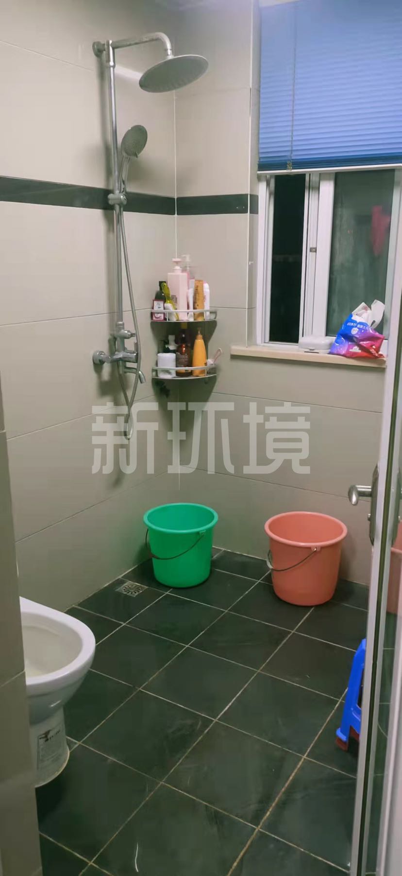 阳光水岸  1室0厅0卫   717.00万客厅