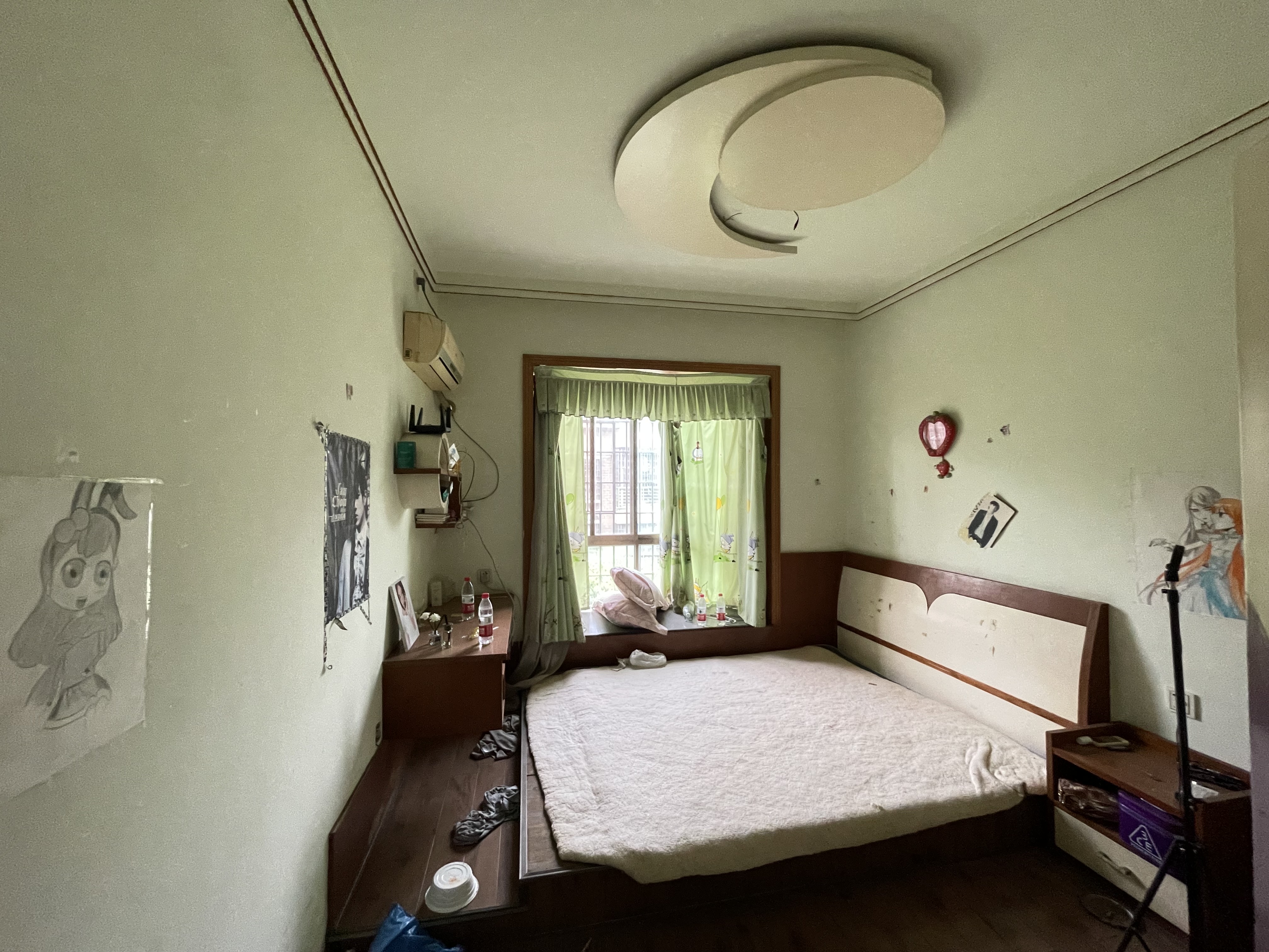 世纪花城 3室2厅2卫 36.8万 世纪花城 3室2厅2卫 36.8万客厅