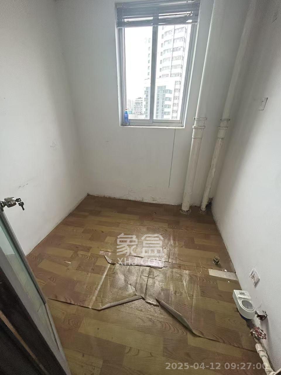 丰泉家园  7室2厅1卫   4500.00元/月室内图