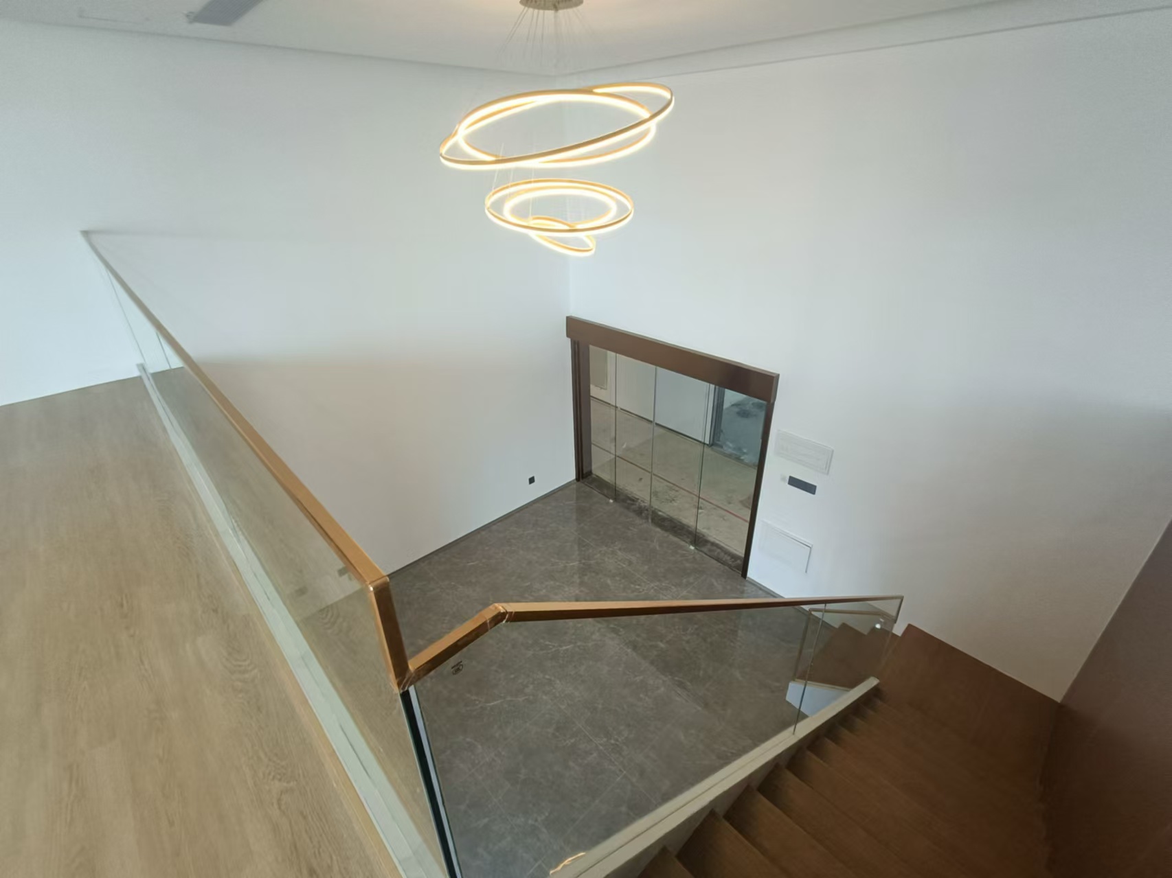 绿地领海广场 1室1厅1卫 11000.0元/月 绿地领海广场 1室1厅1卫 11000.0元/月室内图