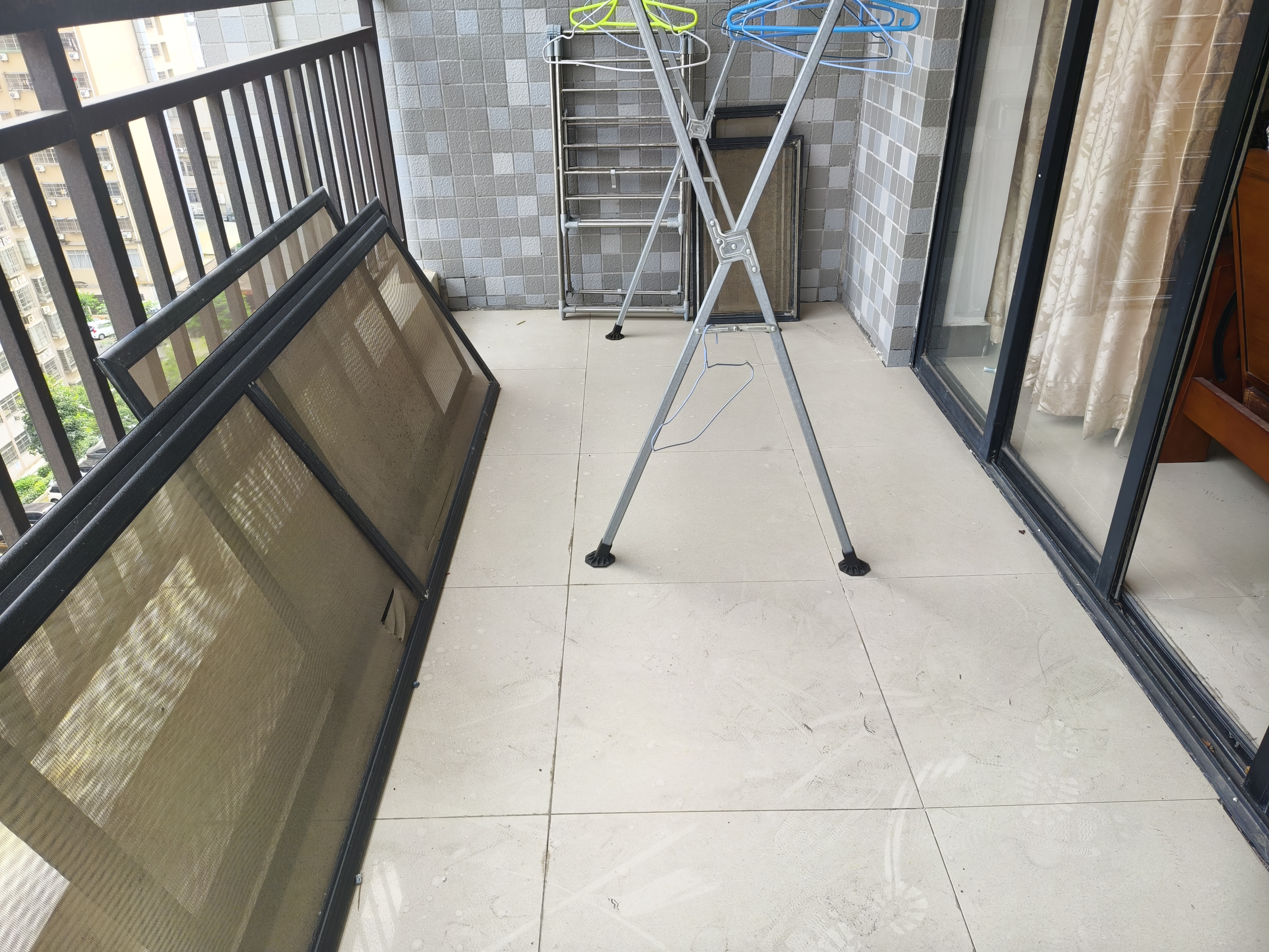 工商学院教工宿舍 3室2厅2卫 132.0万 工商学院教工宿舍 3室2厅2卫 132.0万客厅