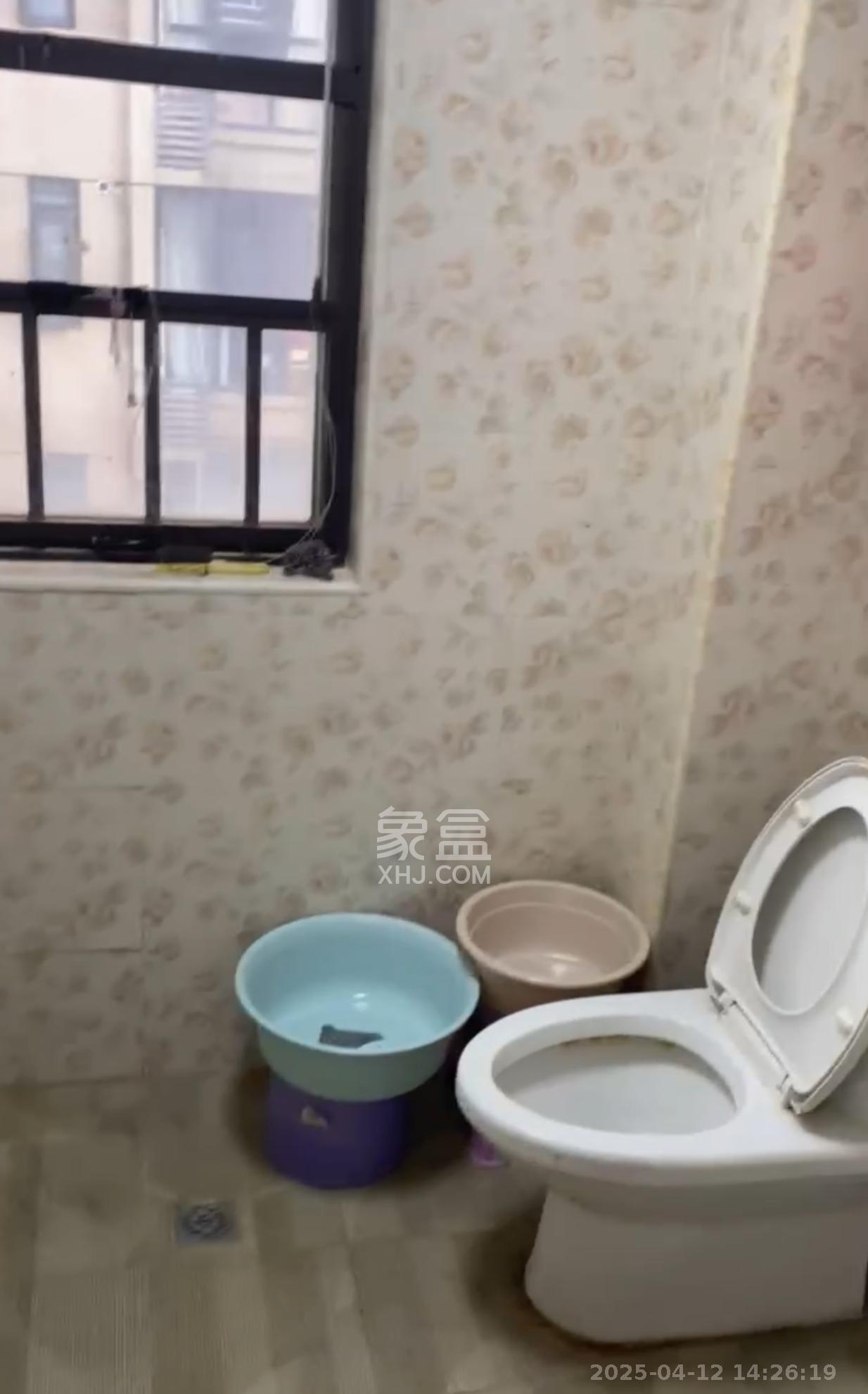 中建信和城  3室2厅1卫   2800.00元/月室内图