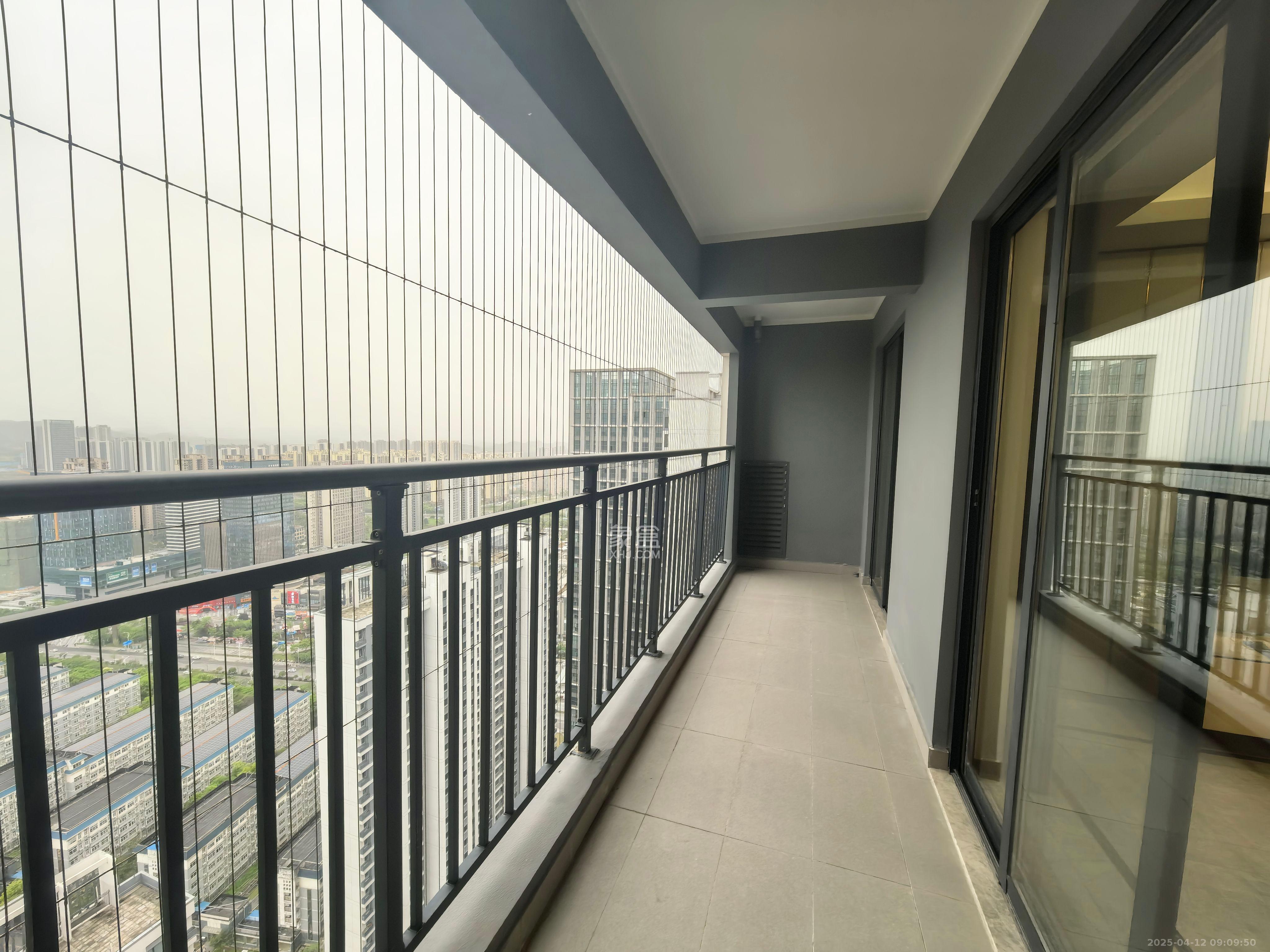 梅溪悦章  4室2厅2卫   4200.00元/月室内图