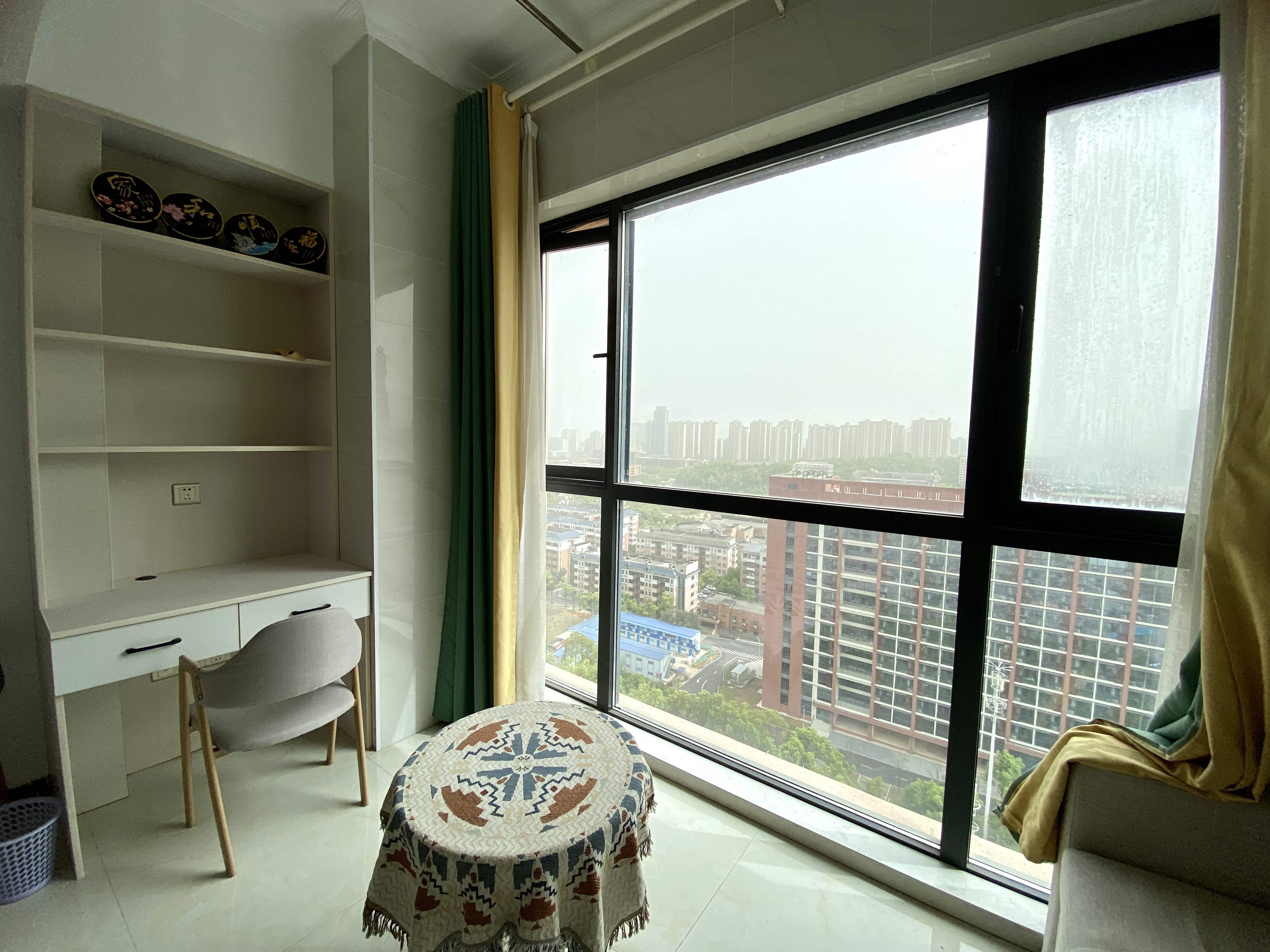 梓湖明珠 1室1厅1卫 1200.00元/月 梓湖明珠 1室1厅1卫 1200.00元/月室内图