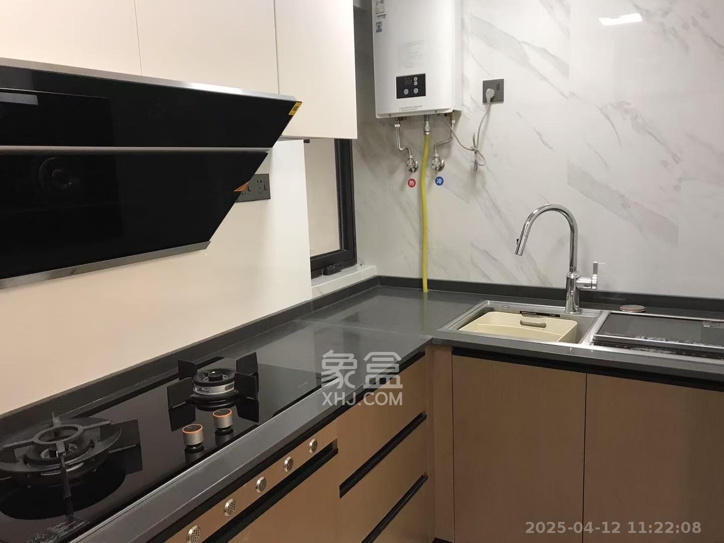 万科里金域国际  3室2厅2卫    4300.0元/月 万科里金域国际  3室2厅2卫    4300.0元/月室内图