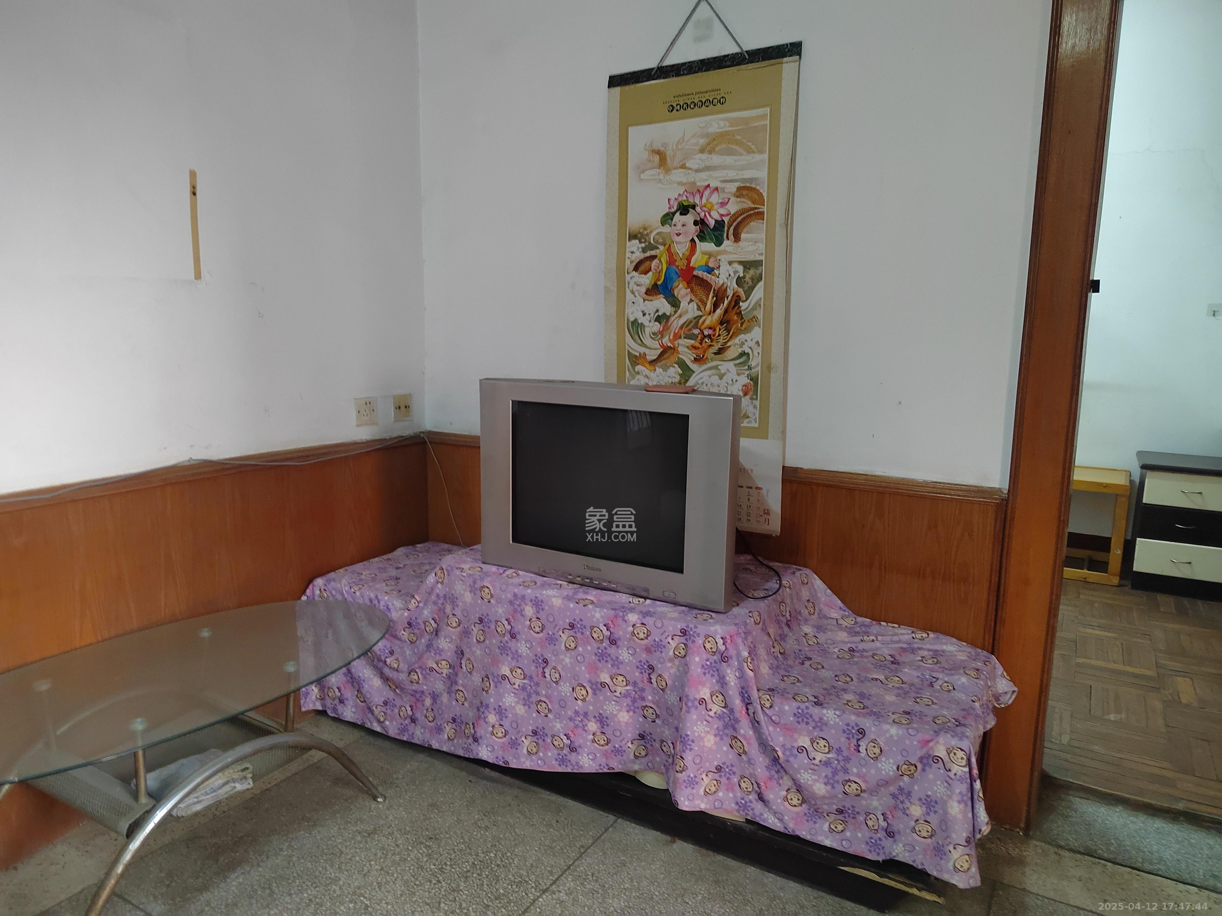 人保财产湖南分公司宿舍 3室1厅1卫 1300.0元/月 人保财产湖南分公司宿舍 3室1厅1卫 1300.0元/月室内图