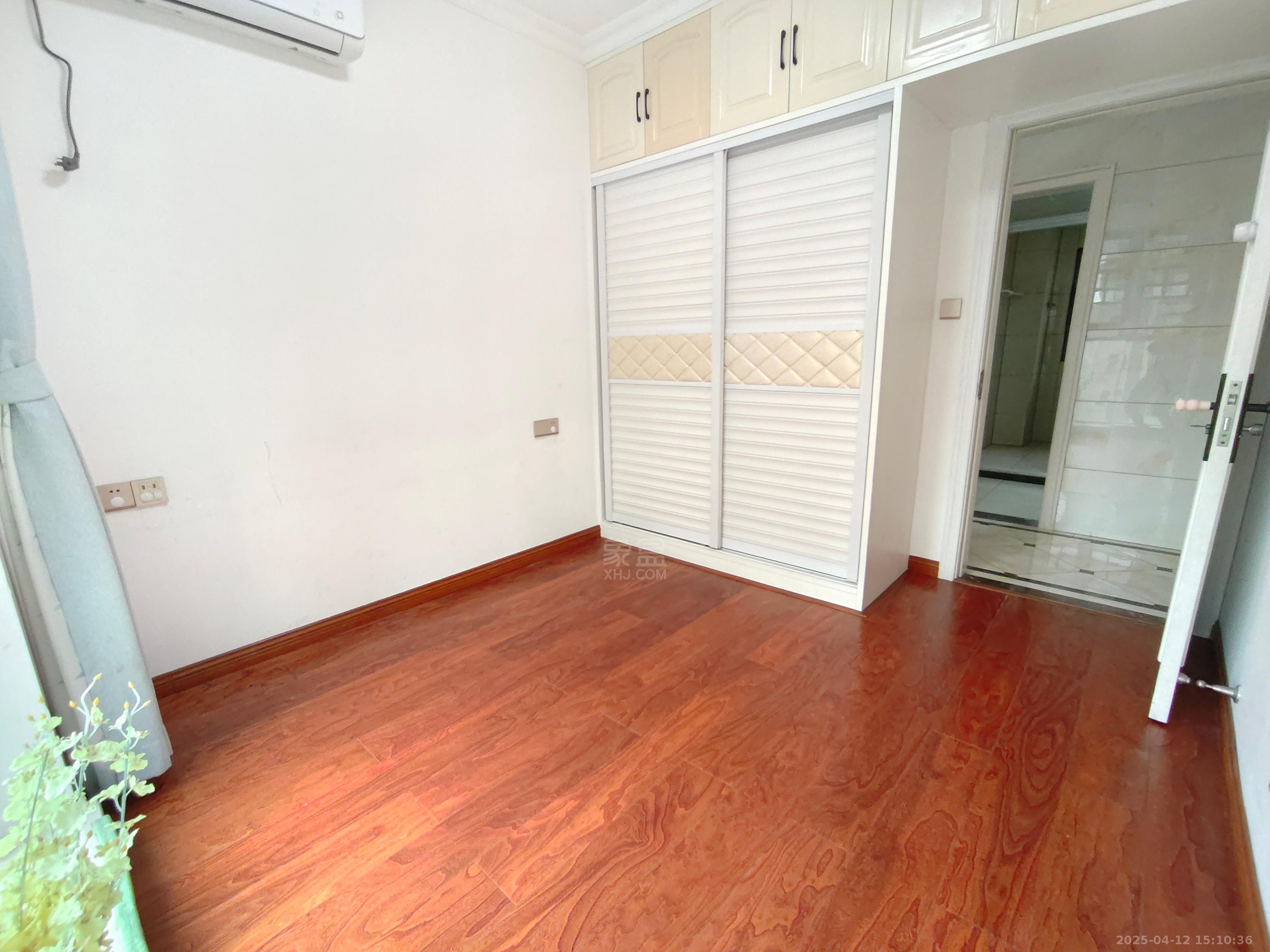 中建御山和苑  4室2厅2卫   2650.00元/月室内图