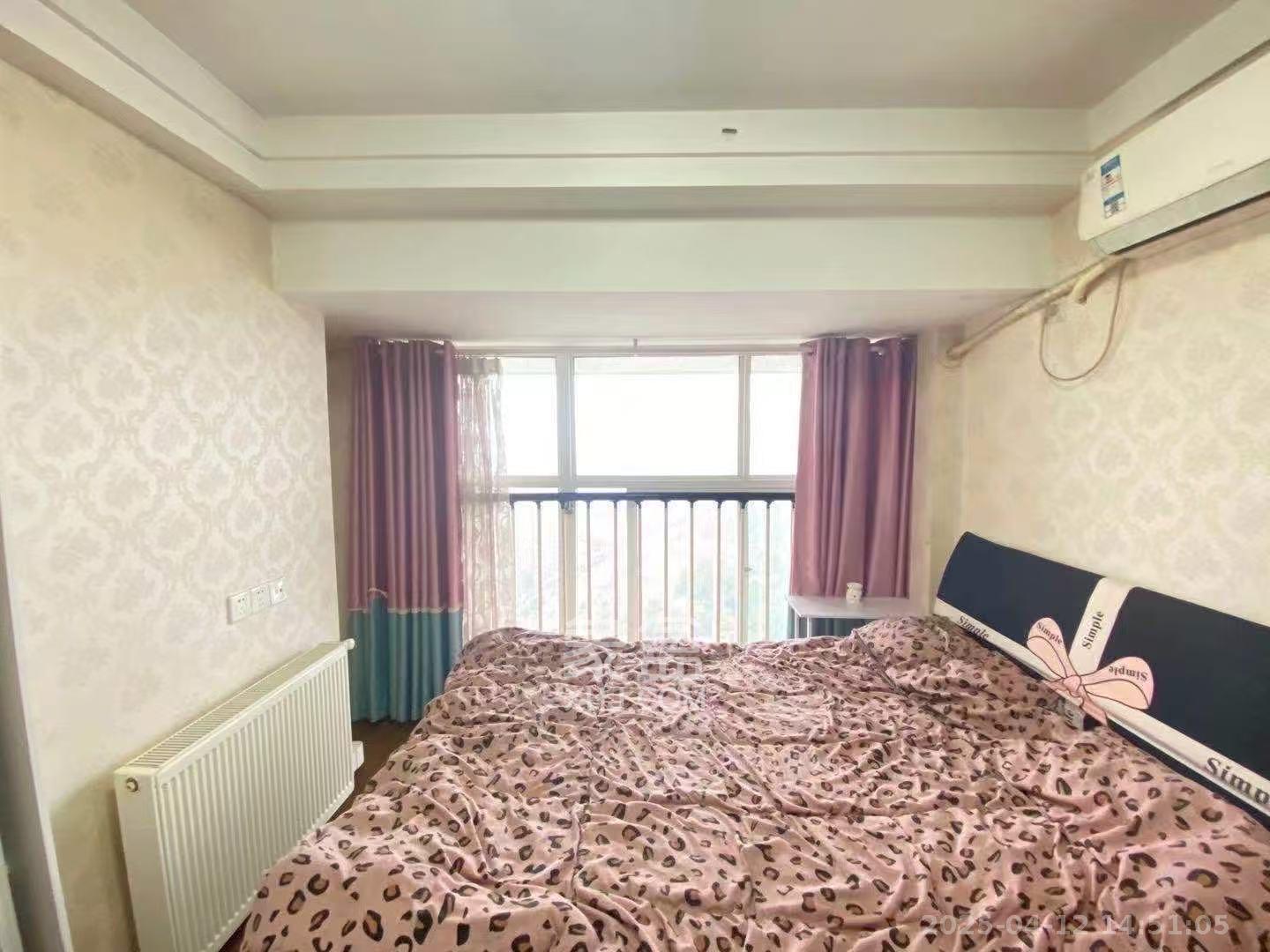 金色loft（鑫秋大厦）  2室1厅1卫   2200.00元/月室内图