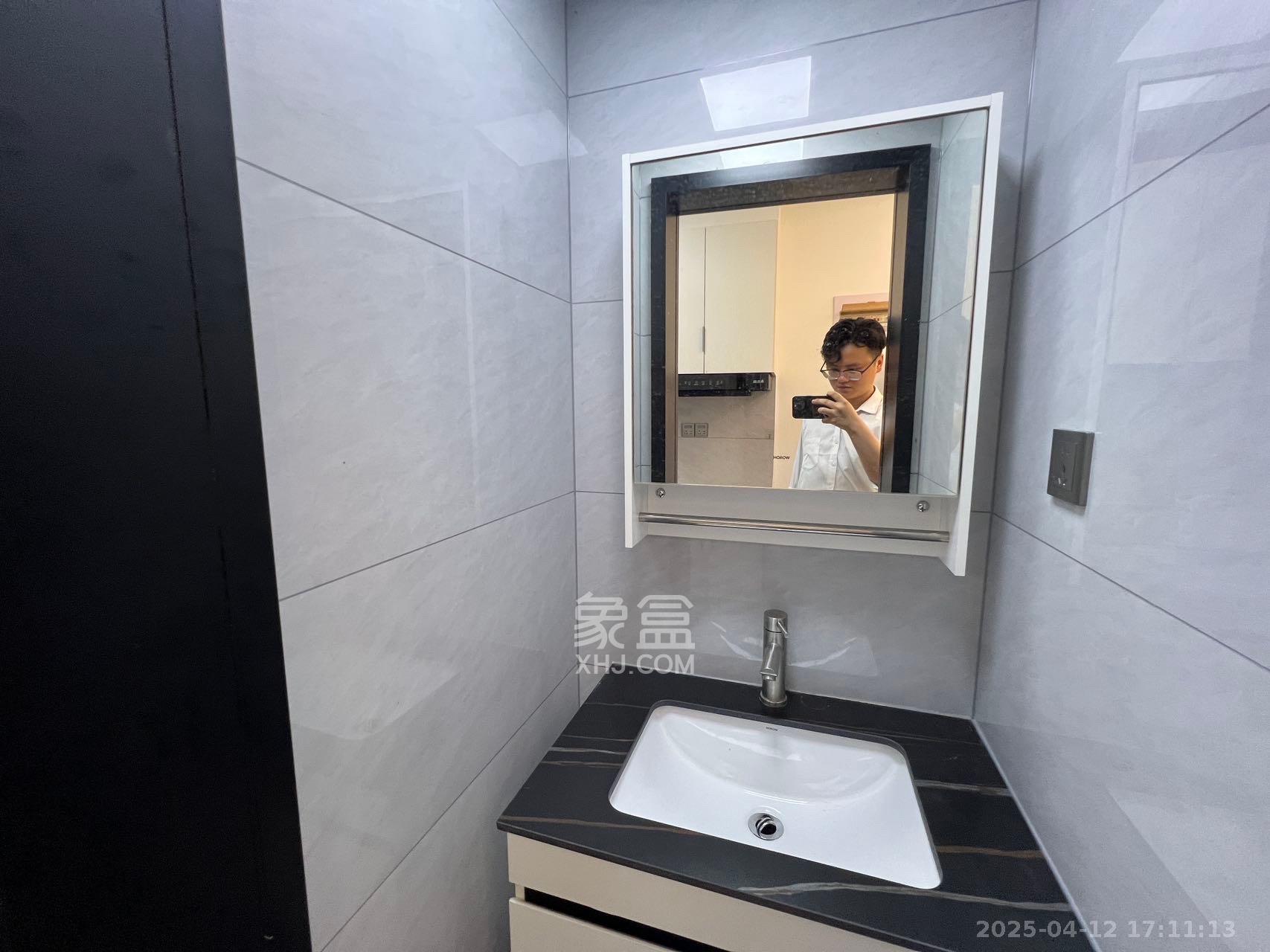 时代MOMA云PARK 1室1厅1卫 1800.0元/月 时代MOMA云PARK 1室1厅1卫 1800.0元/月室内图