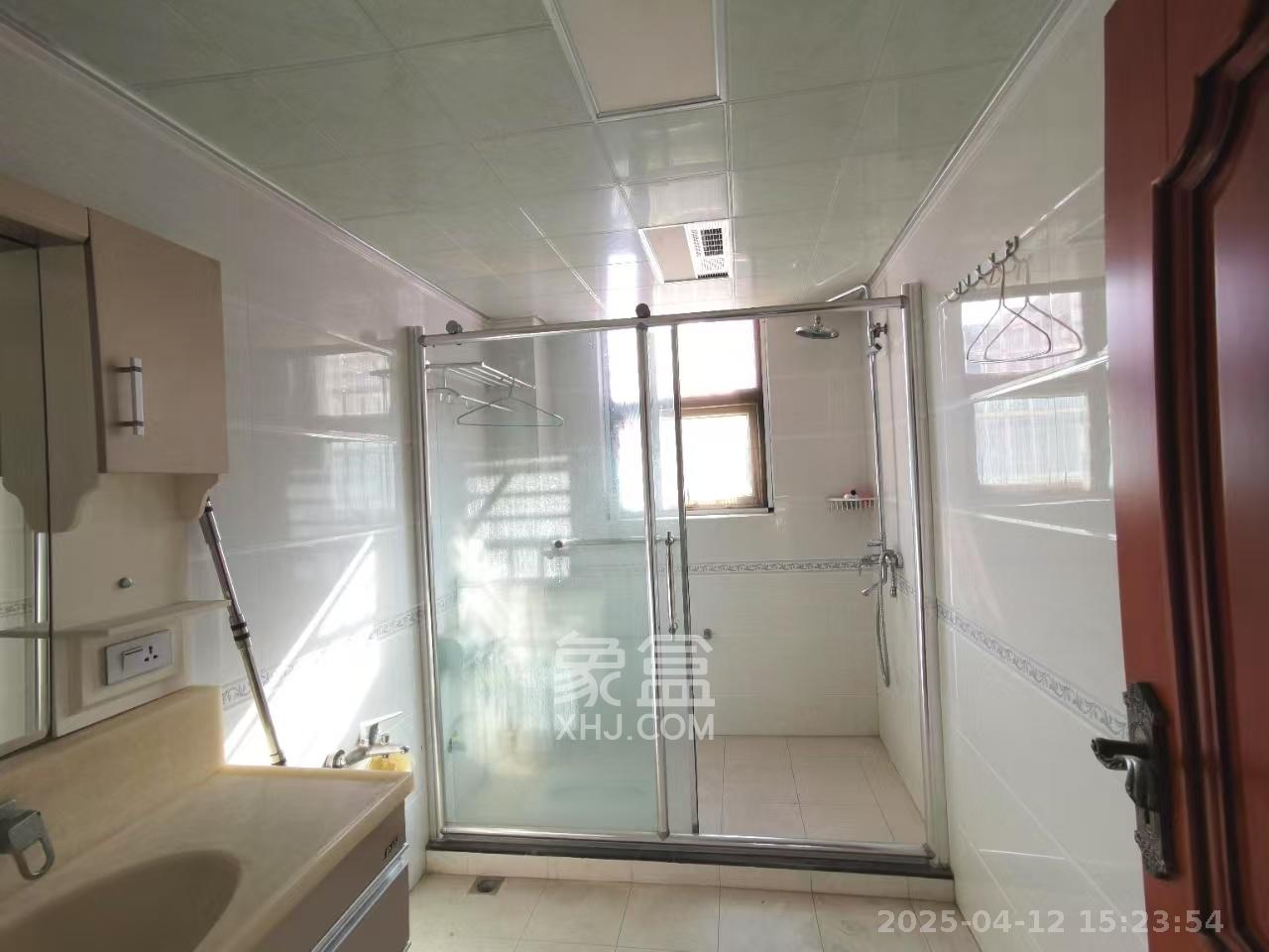 山水南雅  5室2廳3衛(wèi)   8000.00元/月室內(nèi)圖