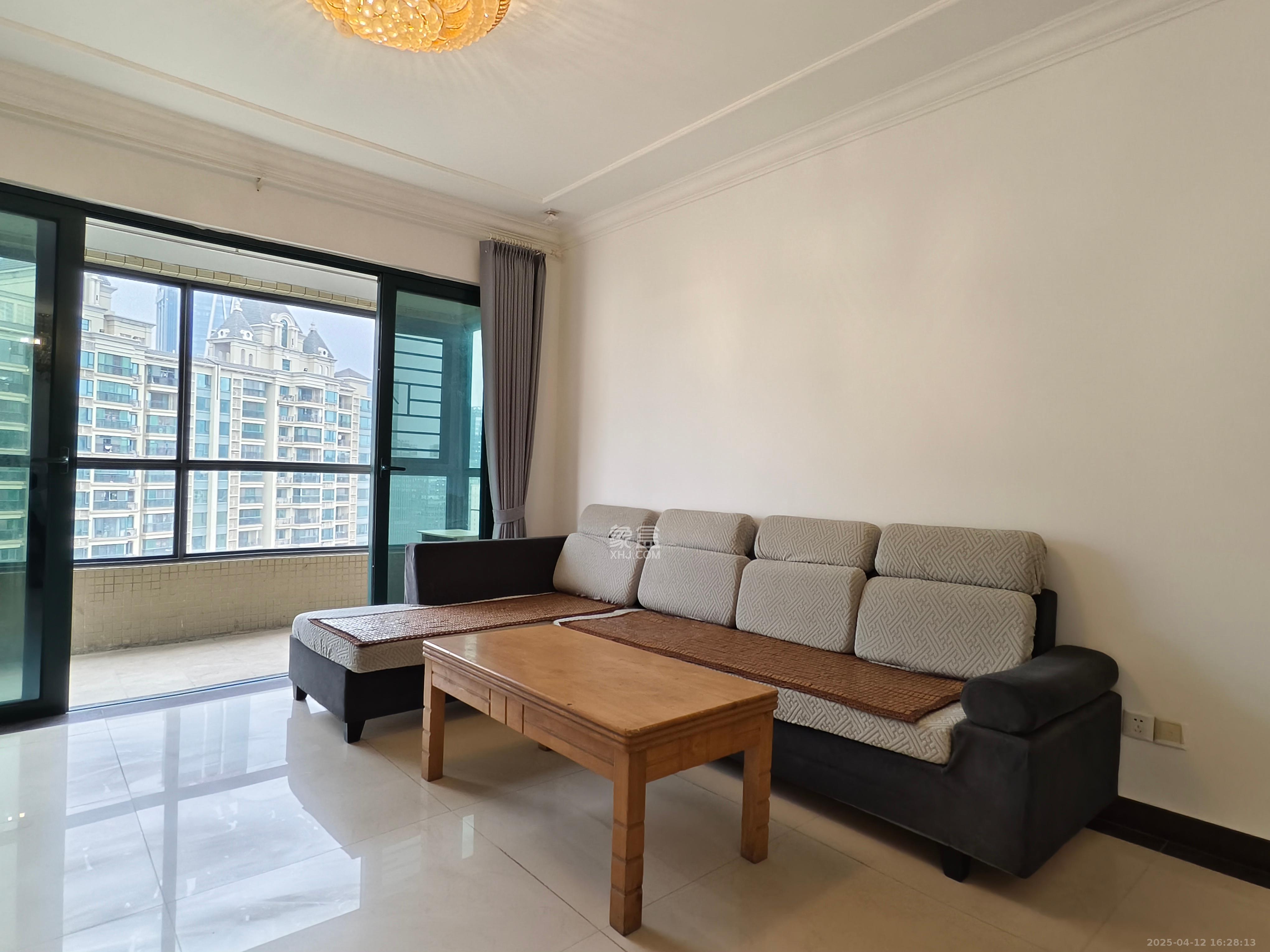 恒大御景湾 3室2厅1卫 3000.0元/月 恒大御景湾 3室2厅1卫 3000.0元/月室内图