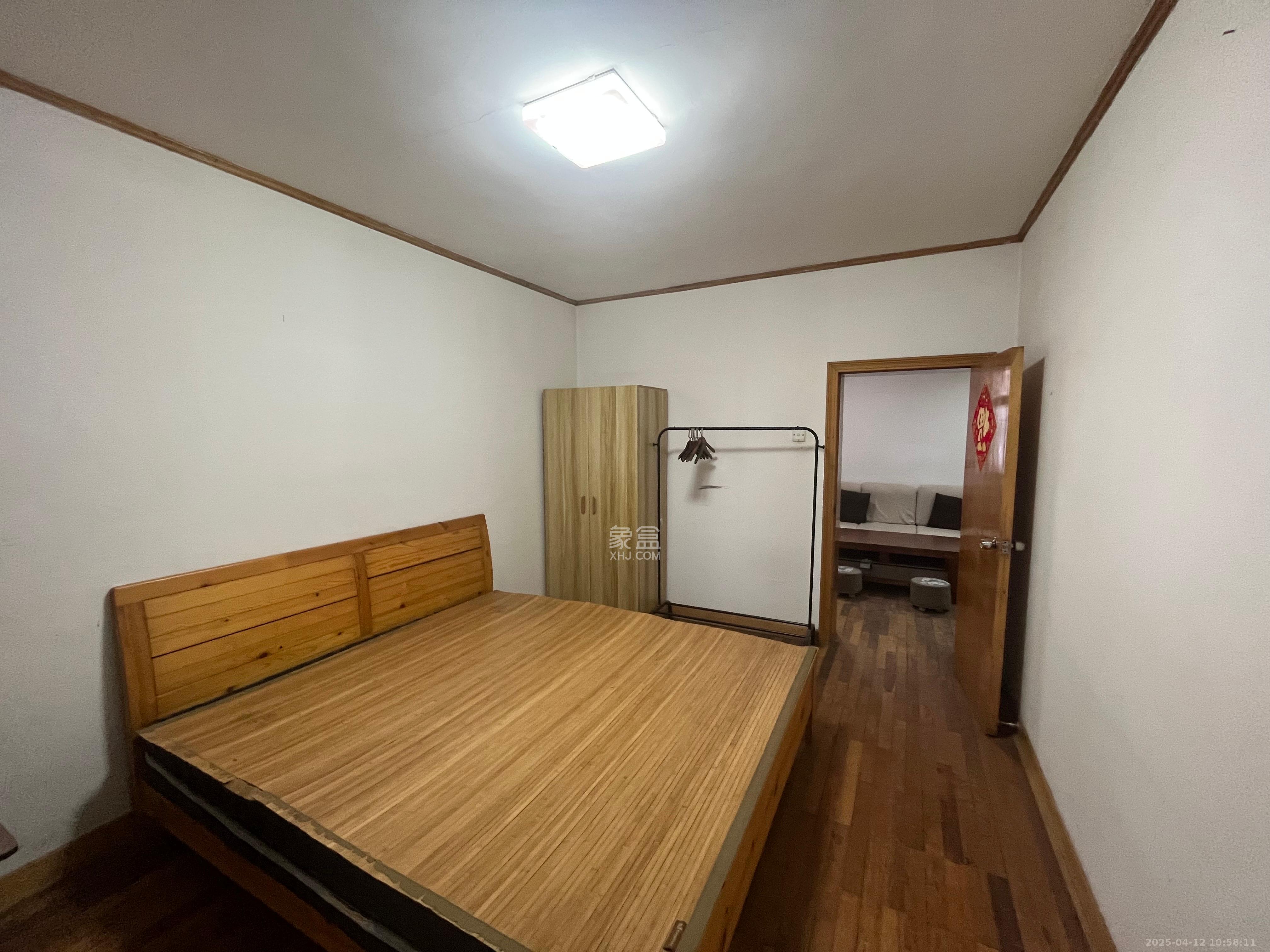 便河边散盘 3室2厅2卫 3200.0元/月 便河边散盘 3室2厅2卫 3200.0元/月室内图