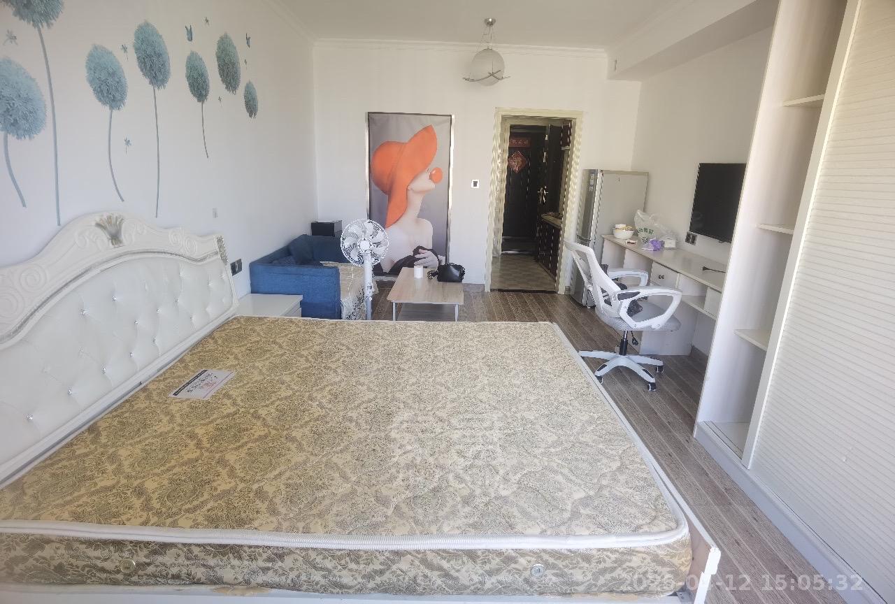 美的城三期 1室1厅1卫 1200.0元/月 美的城三期 1室1厅1卫 1200.0元/月室内图