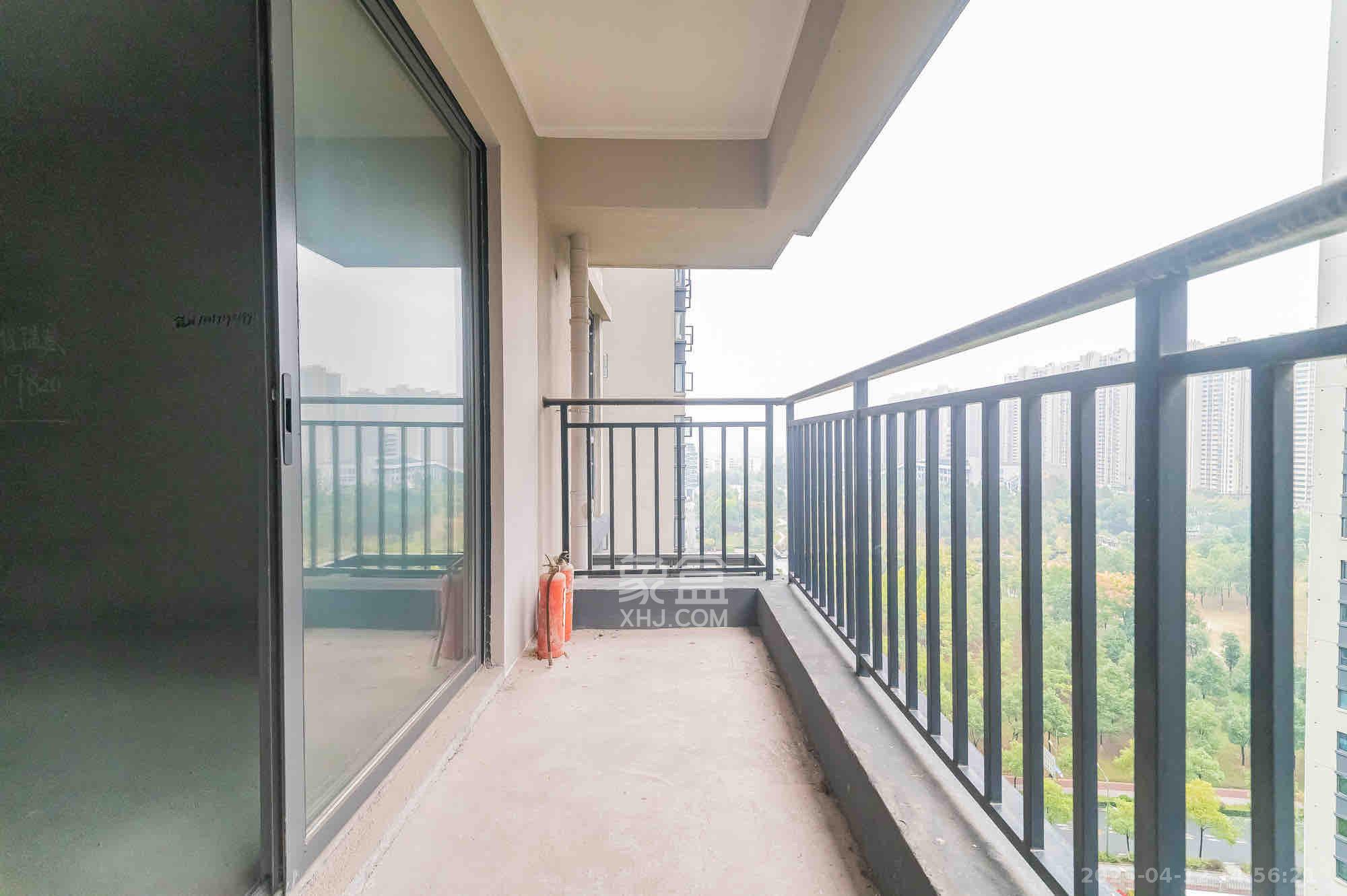 中建悦和城 3室2厅1卫 700.0元/月 中建悦和城 3室2厅1卫 700.0元/月室内图