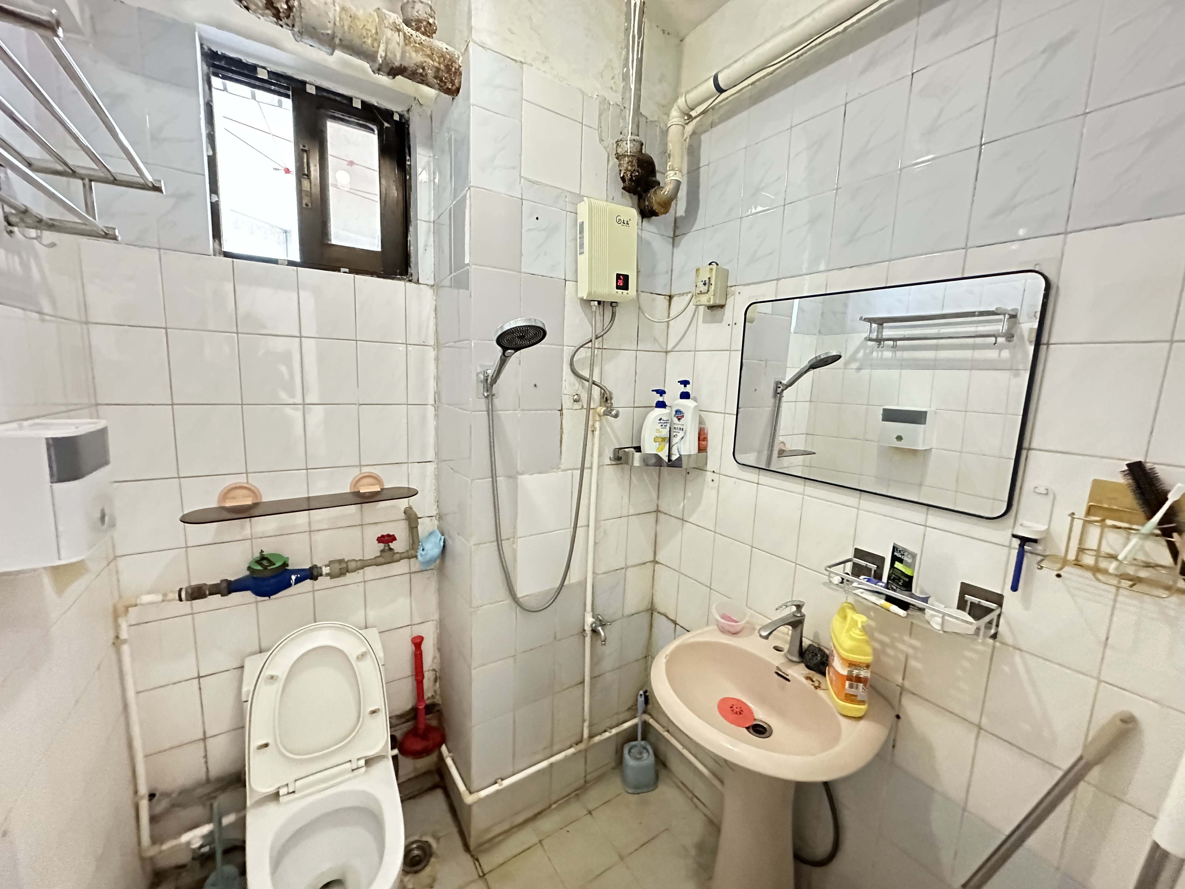 交通银行宿舍(海甸岛四东路) 2室2厅1卫 88.0万 交通银行宿舍(海甸岛四东路) 2室2厅1卫 88.0万室内图