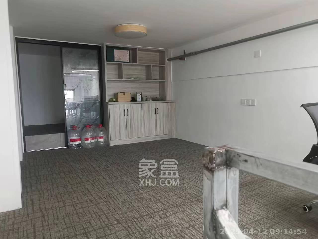 龙湖新壹城 1室1厅1卫 2800.0元/月 龙湖新壹城 1室1厅1卫 2800.0元/月室内图