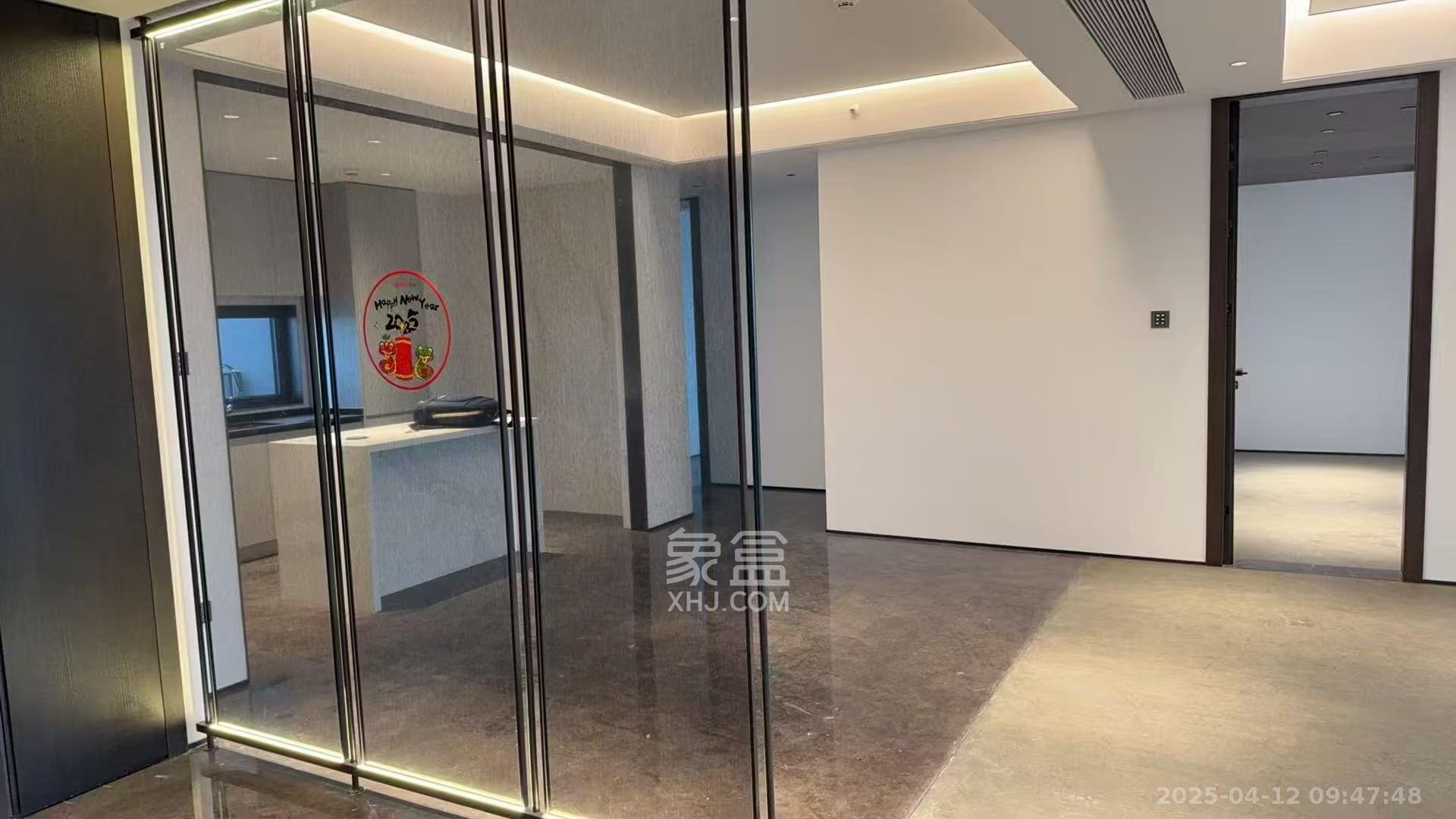 万科瑧湾汇 4室2厅3卫 15000.0元/月 万科瑧湾汇 4室2厅3卫 15000.0元/月室内图