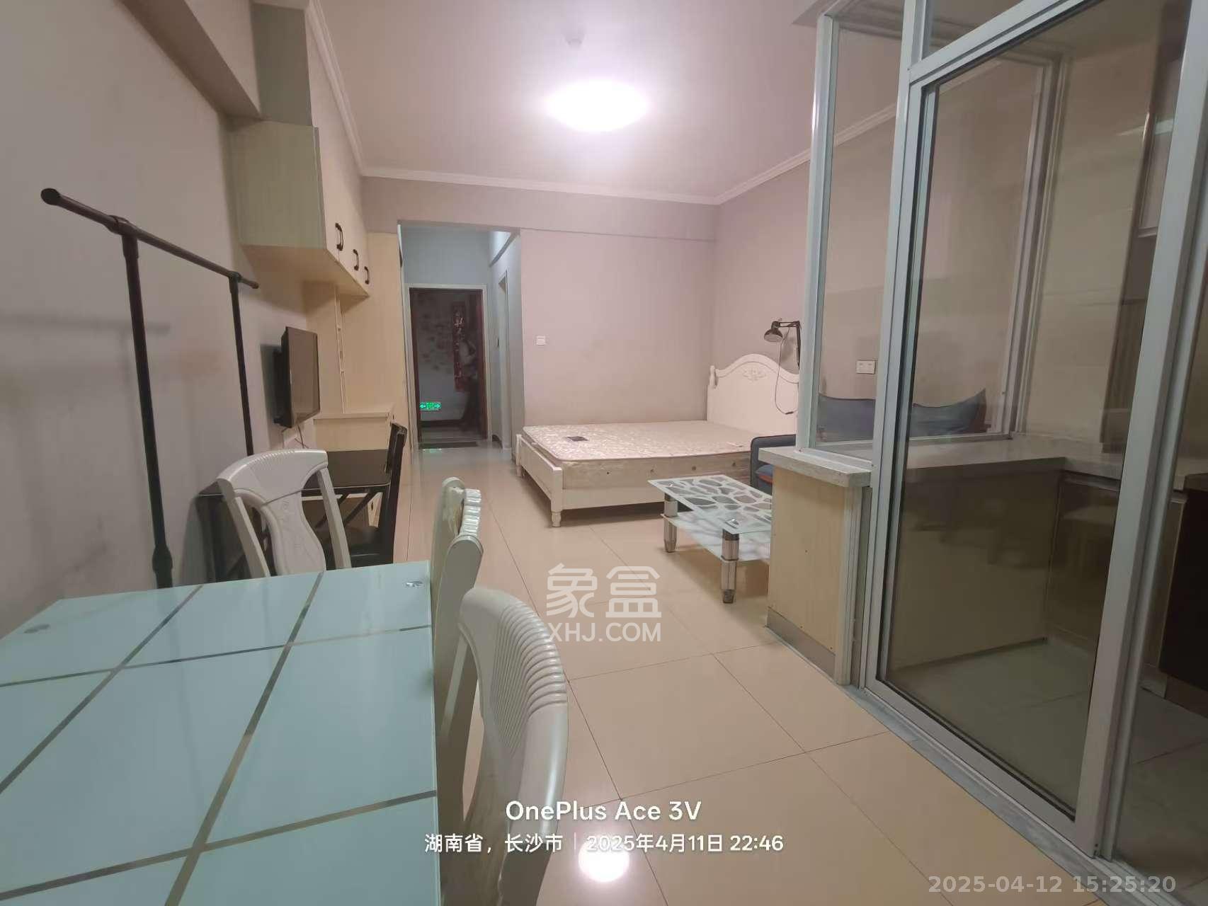 圭塘三小区  1室1厅1卫    1500.0元/月室内图