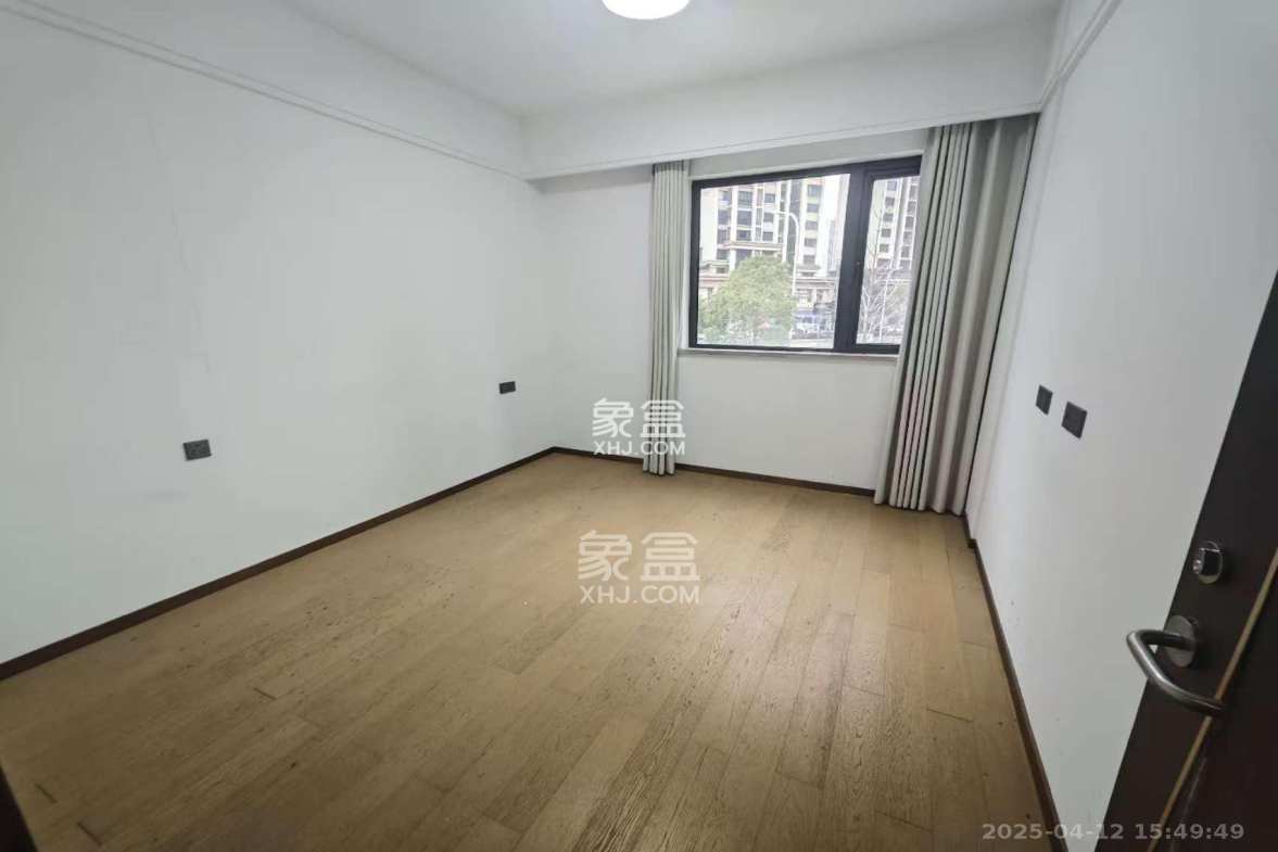 长沙万境潇湘 4室2厅2卫 5000.0元/月 长沙万境潇湘 4室2厅2卫 5000.0元/月室内图