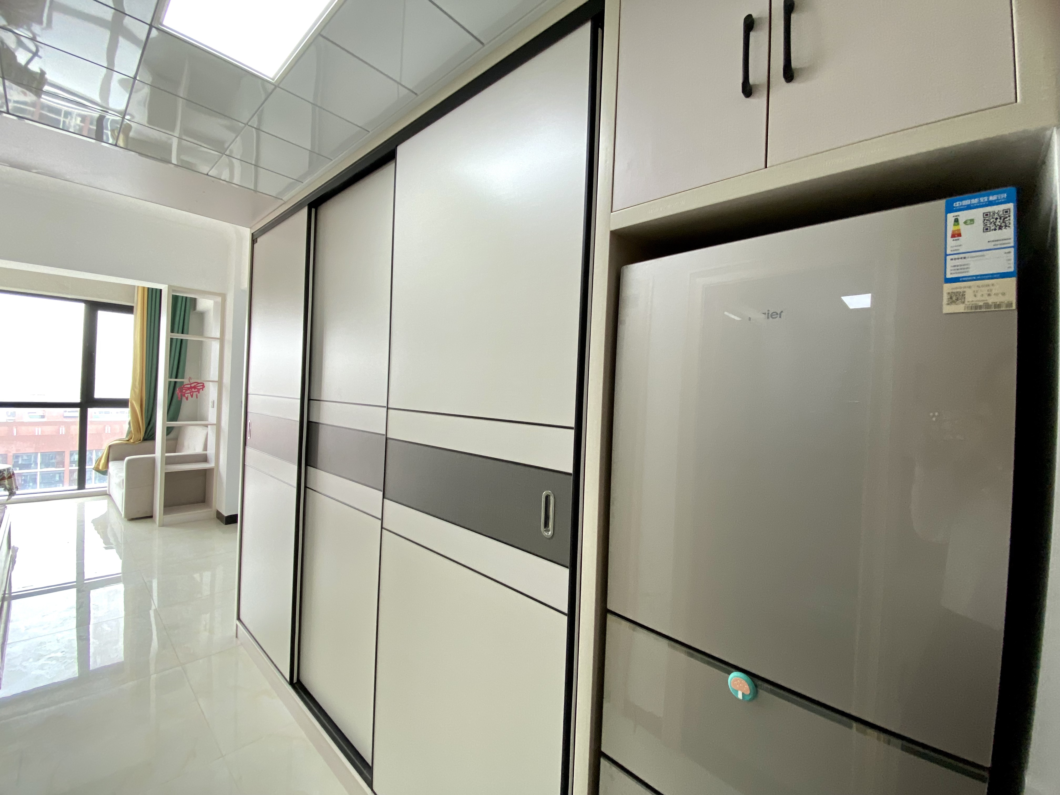 梓湖明珠 1室1厅1卫 1200.00元/月 梓湖明珠 1室1厅1卫 1200.00元/月室内图