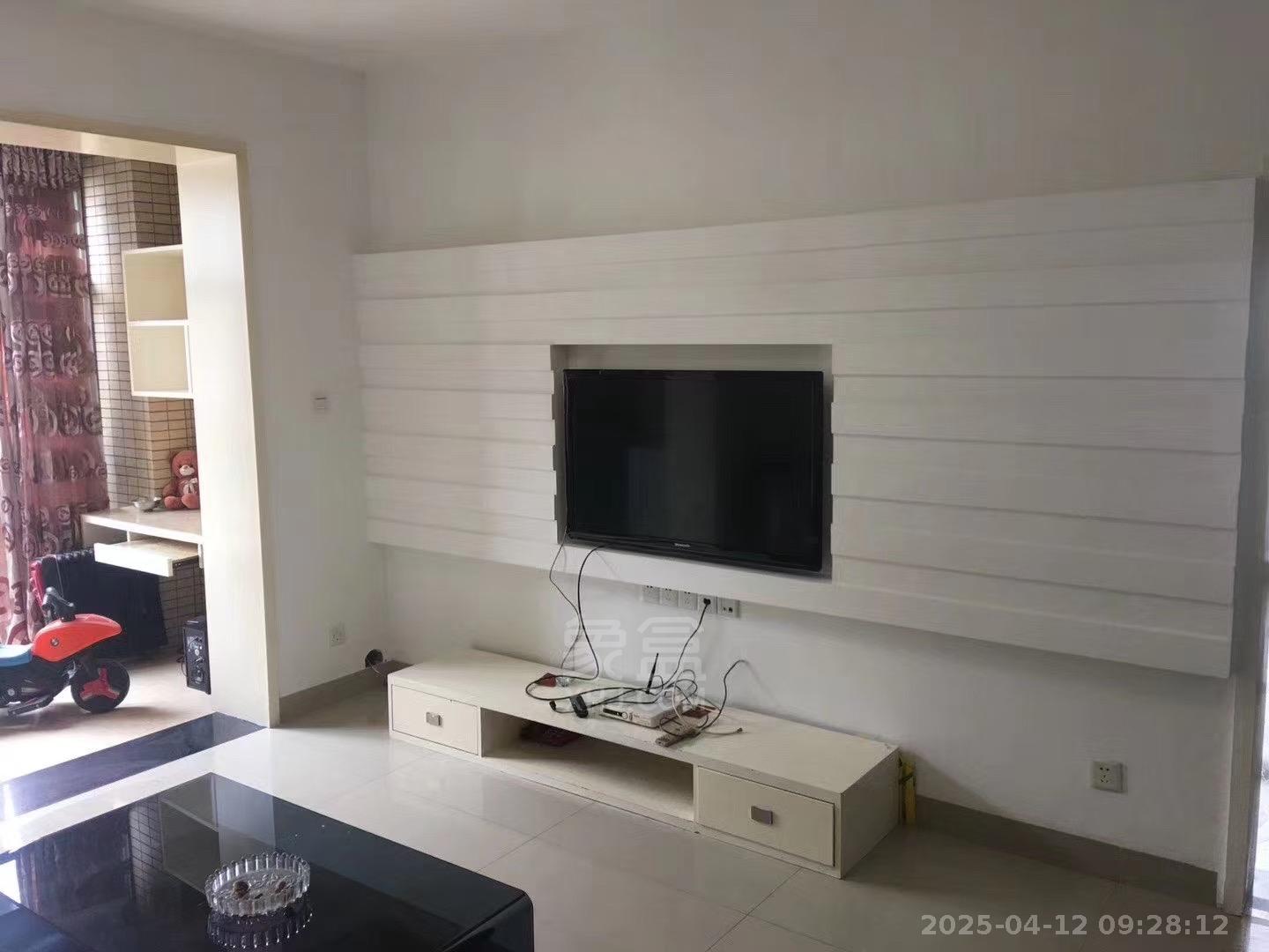 共和城 2室1厅1卫 1600.0元/月 共和城 2室1厅1卫 1600.0元/月室内图