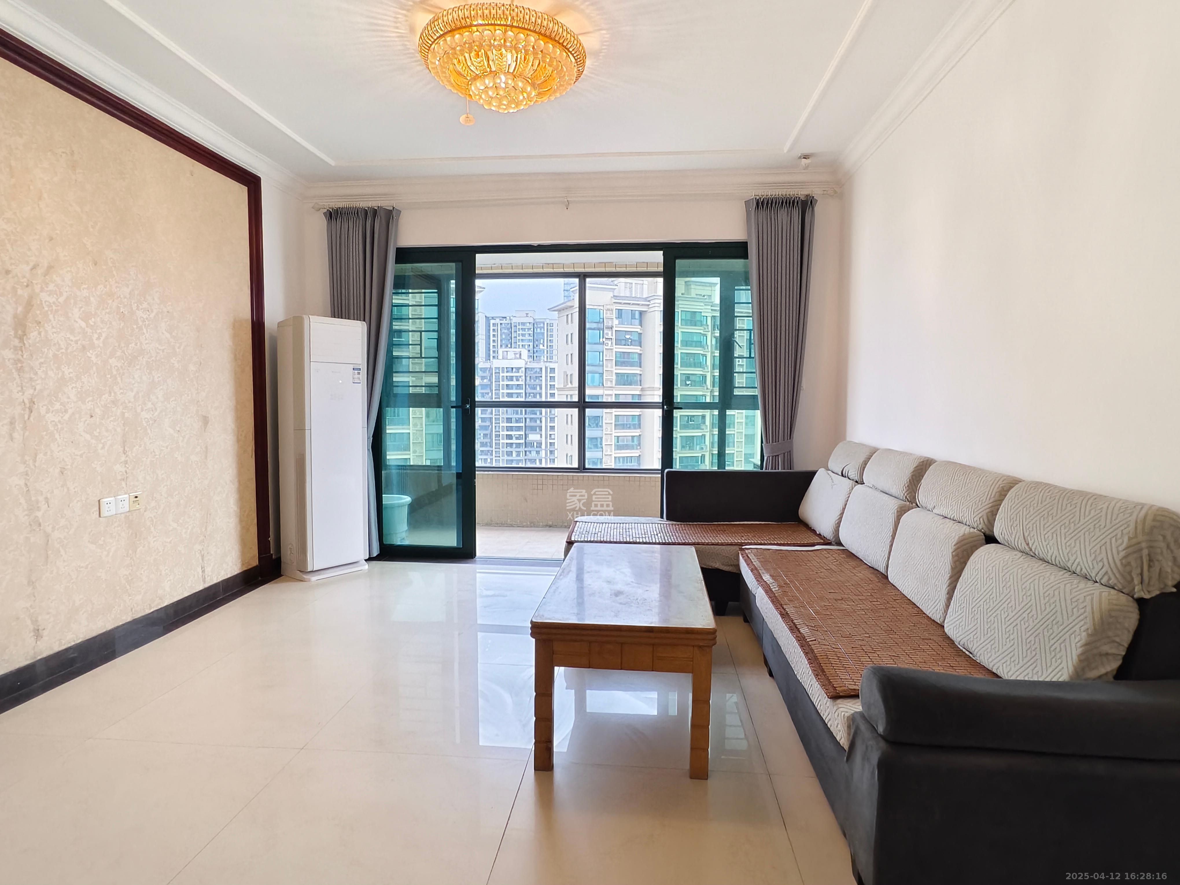 恒大御景湾 3室2厅1卫 3000.0元/月 恒大御景湾 3室2厅1卫 3000.0元/月室内图