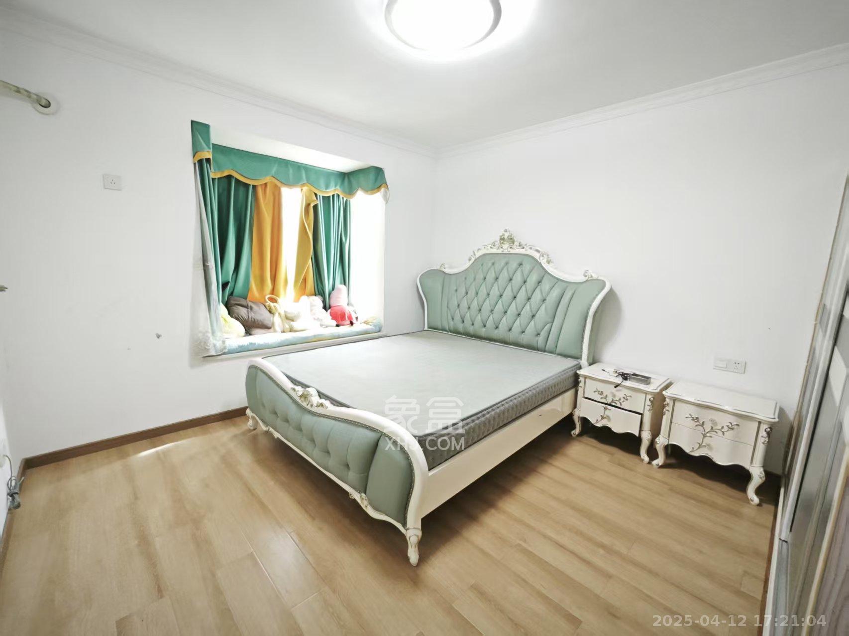 长丰星城  4室2厅2卫    1800.0元/月室内图