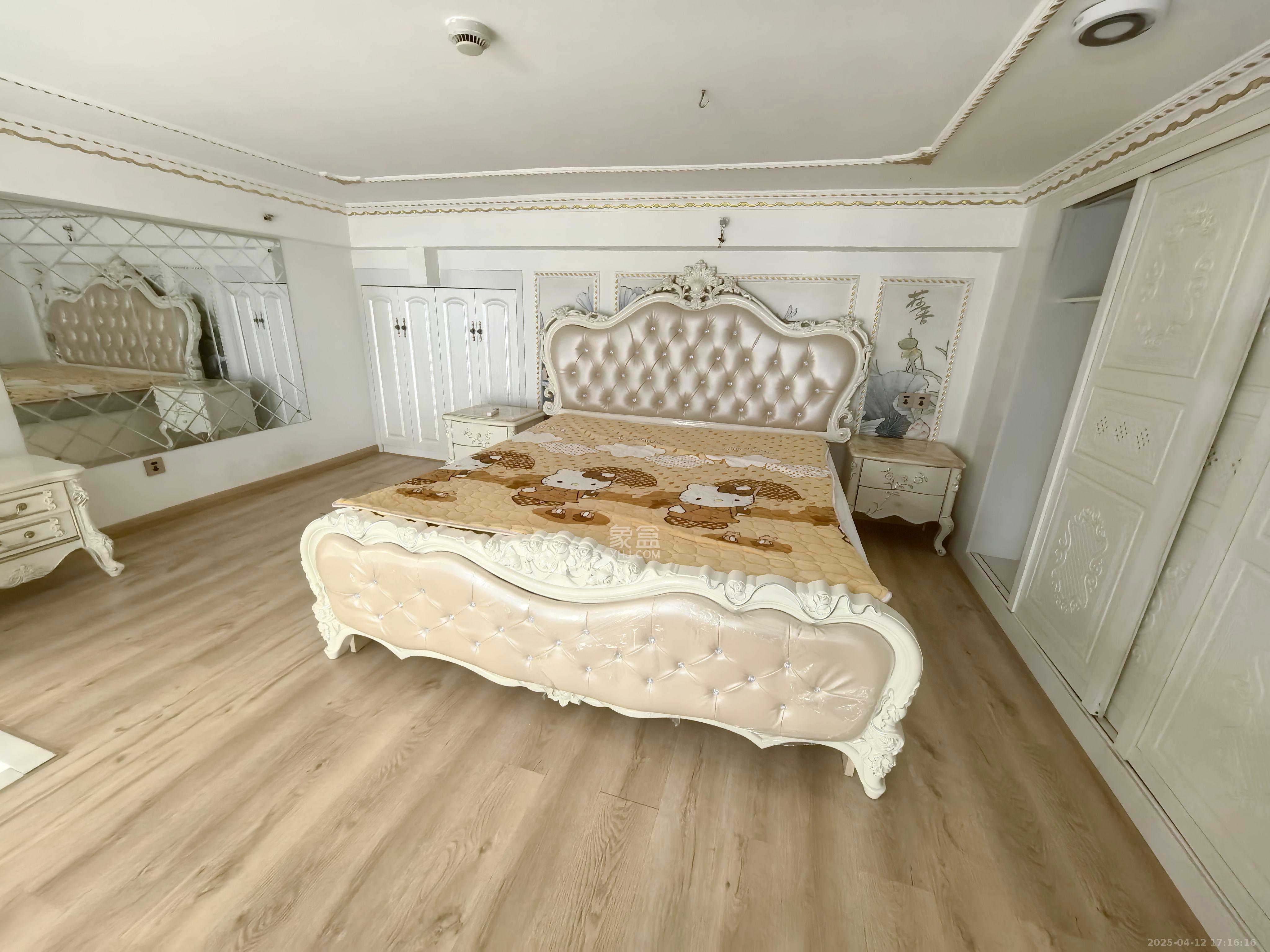 达美溪湖湾  1室1厅1卫   3500.00元/月室内图