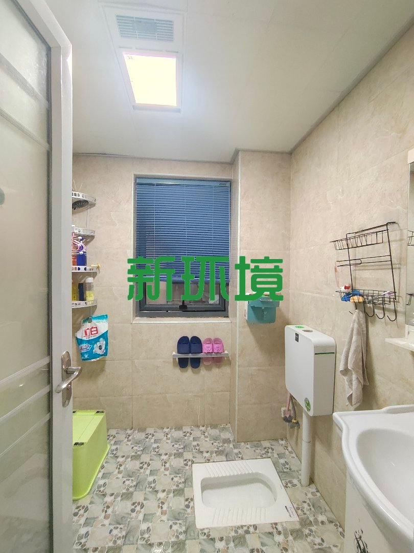 御花园 2室2厅1卫 48.8万 御花园 2室2厅1卫 48.8万客厅