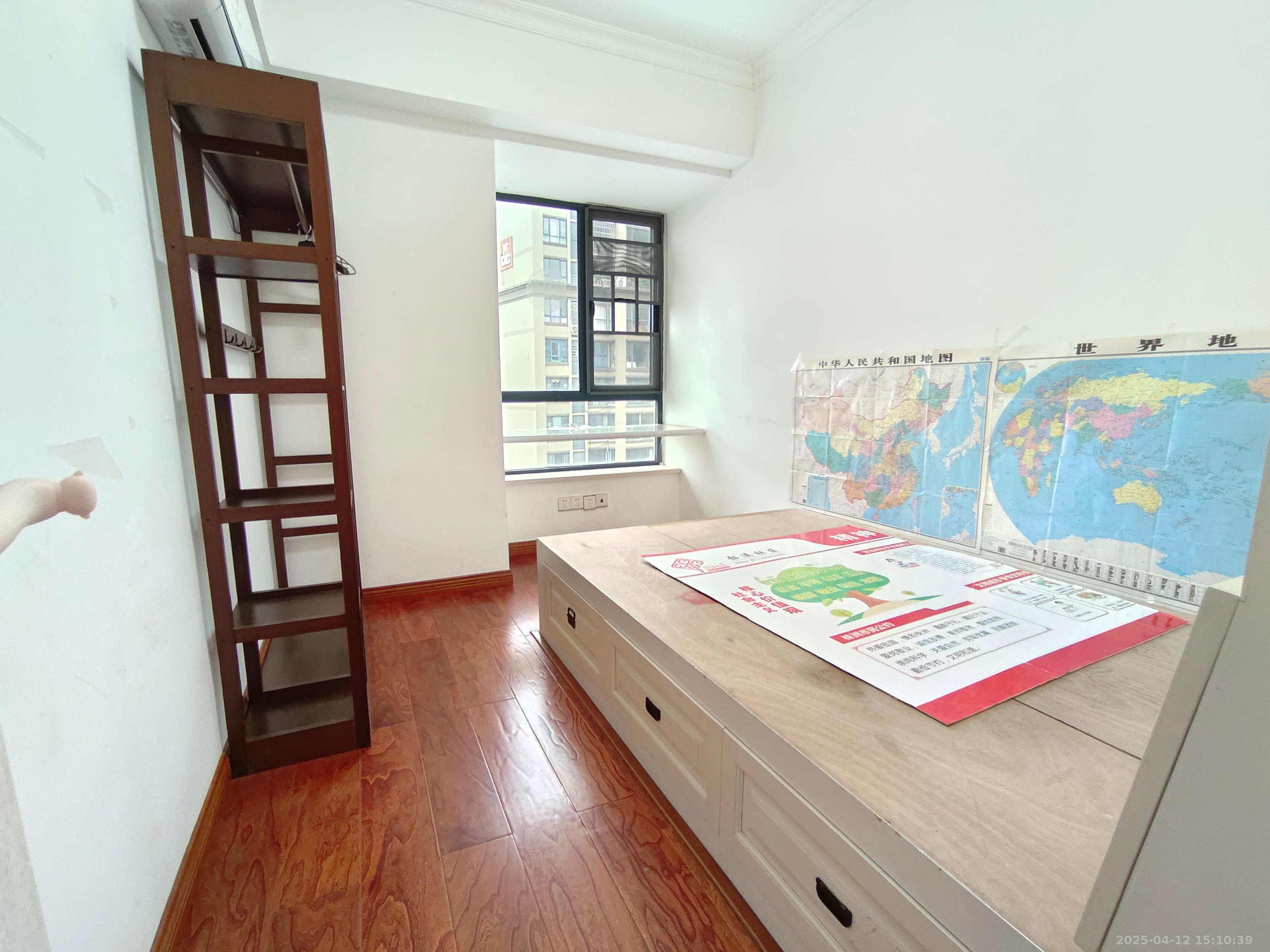 中建御山和苑 4室2厅2卫 2650.0元/月 中建御山和苑 4室2厅2卫 2650.0元/月室内图