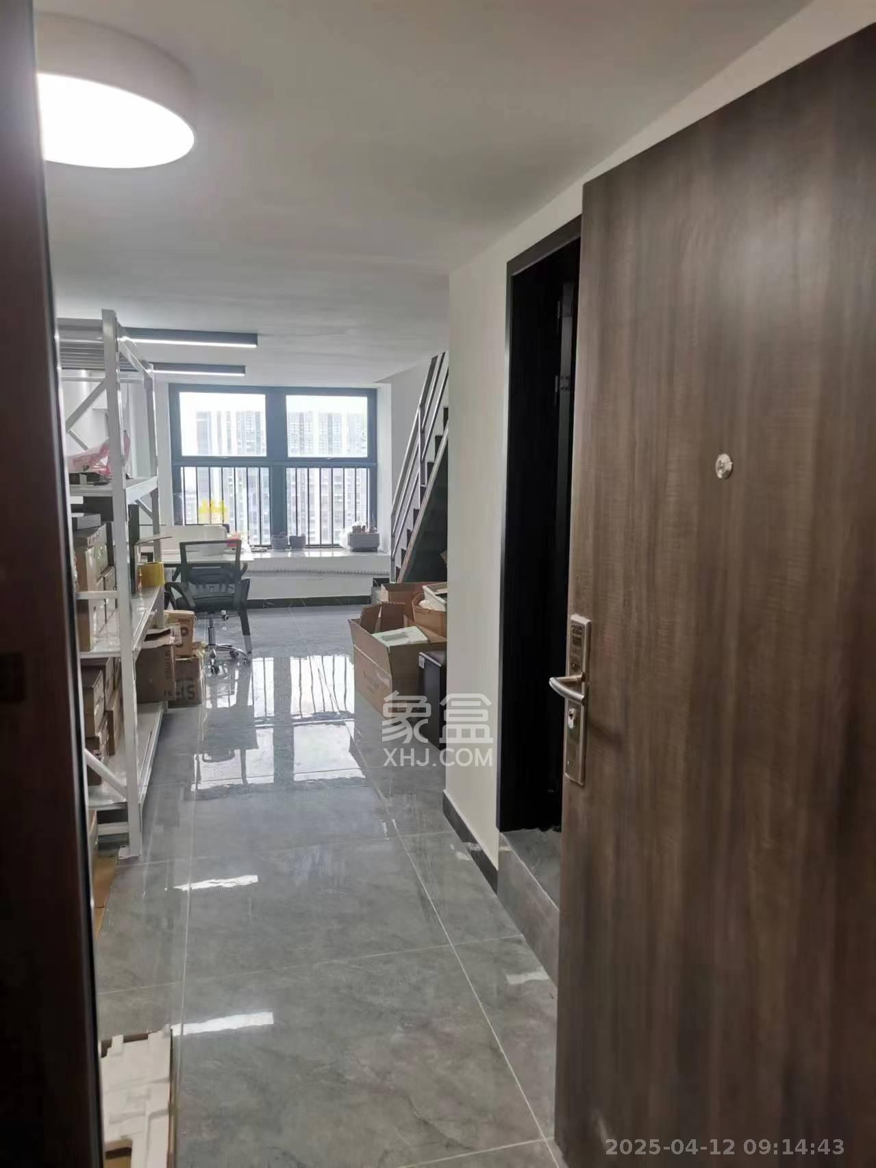 龙湖新壹城 1室1厅1卫 2800.0元/月 龙湖新壹城 1室1厅1卫 2800.0元/月室内图