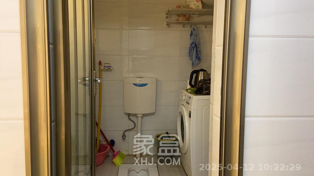 世纪桃花苑  1室1厅1卫   1400.00元/月室内图