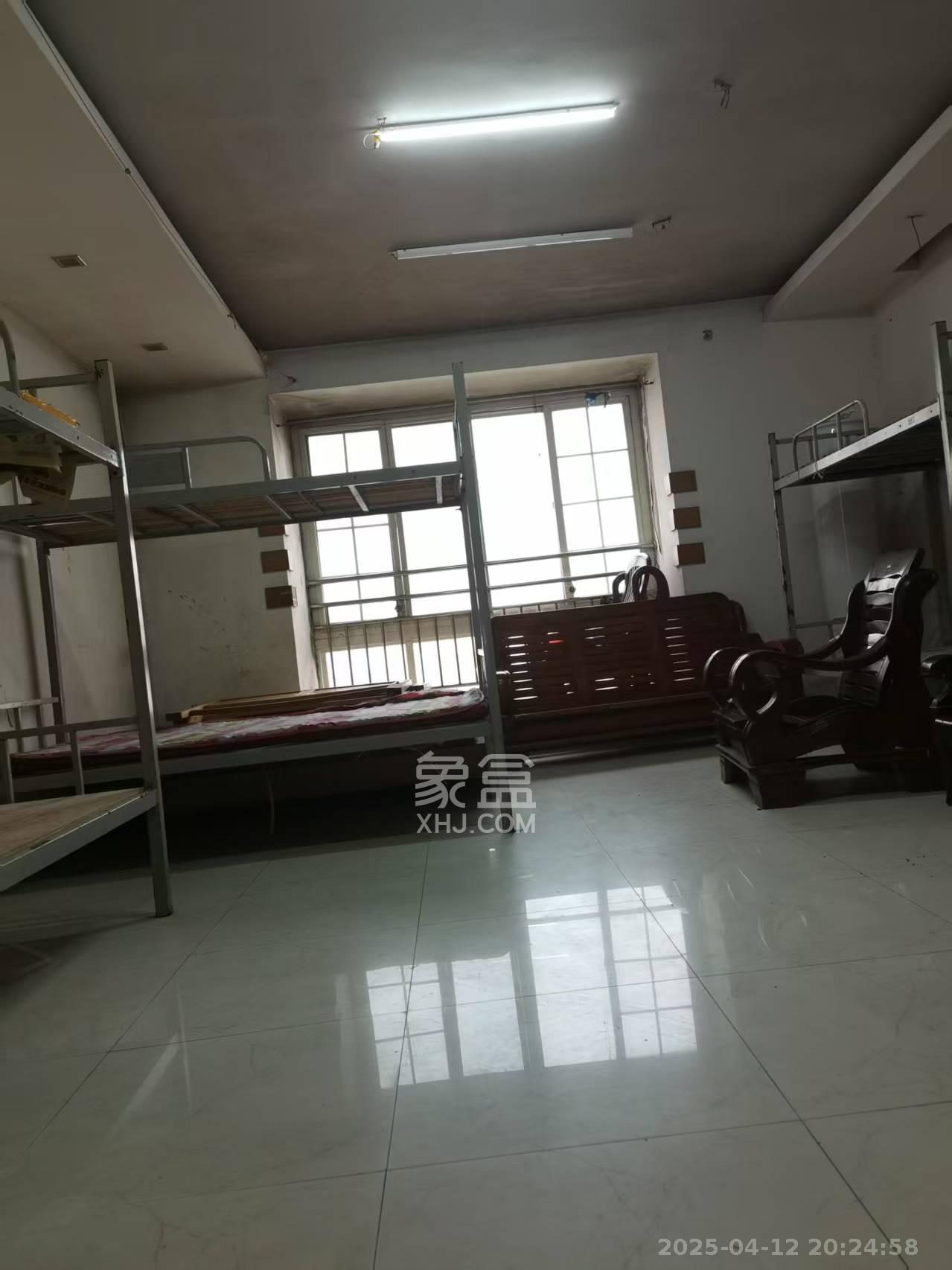 海华嘉园 2室2厅1卫 2000.0元/月 海华嘉园 2室2厅1卫 2000.0元/月室内图