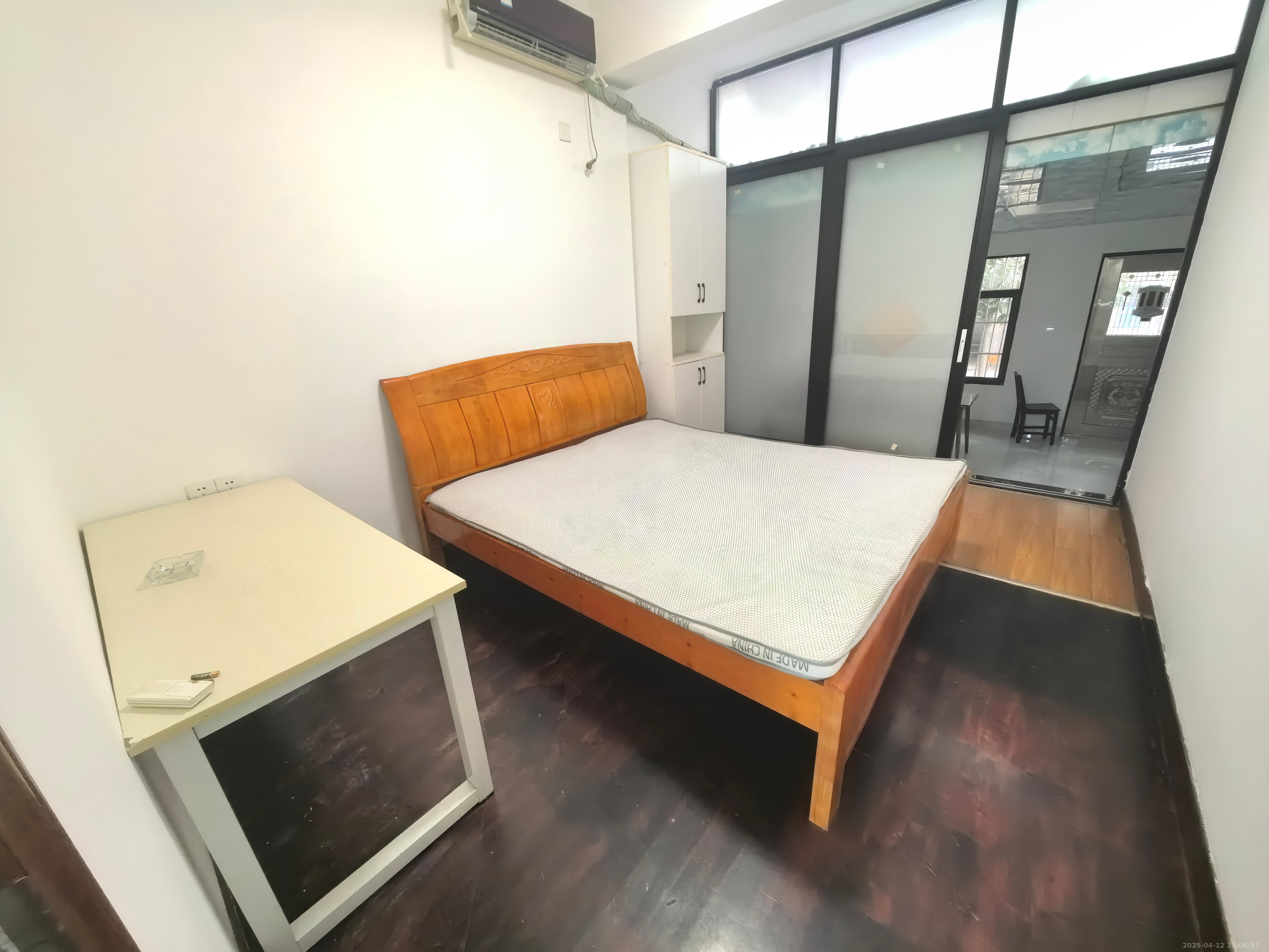 北山一村 3室2厅1卫 1200.0元/月 北山一村 3室2厅1卫 1200.0元/月室内图