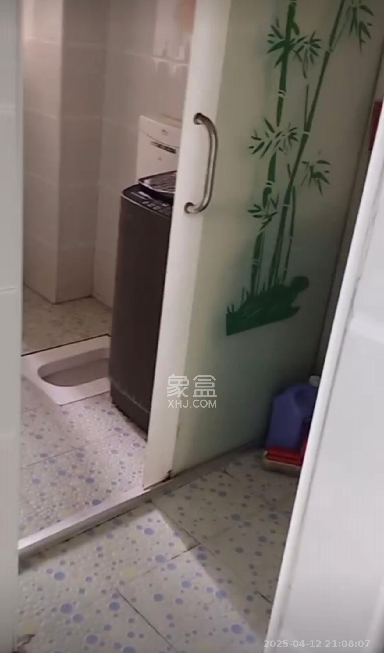 华龙家园(和泰家园) 1室1厅1卫 1000.0元/月 华龙家园(和泰家园) 1室1厅1卫 1000.0元/月室内图