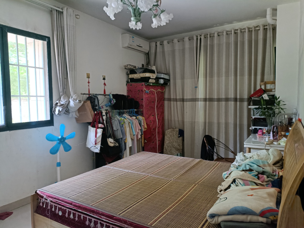 南海幸福城 3室2厅1卫 169.0万 南海幸福城 3室2厅1卫 169.0万室内图