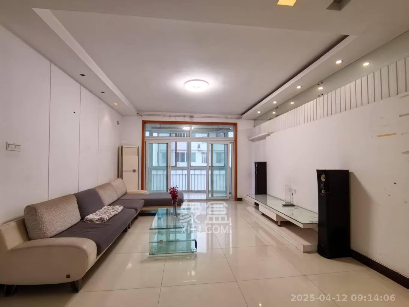 科大佳园南苑  4室2厅2卫    3000.0元/月 科大佳园南苑  4室2厅2卫    3000.0元/月