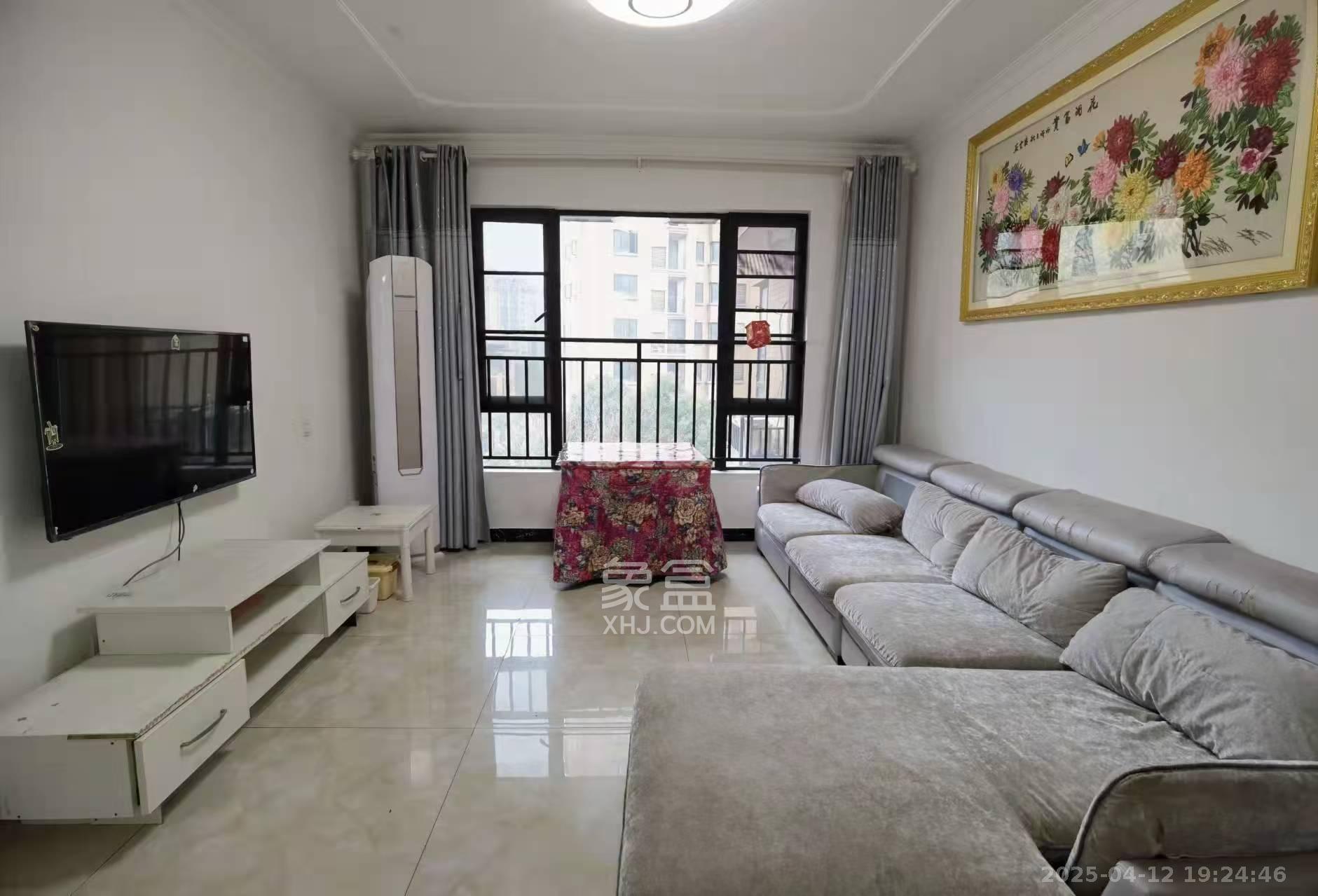 中信凯旋城(中信新城四期) 3室2厅2卫 2300.0元/月 中信凯旋城(中信新城四期) 3室2厅2卫 2300.0元/月室内图